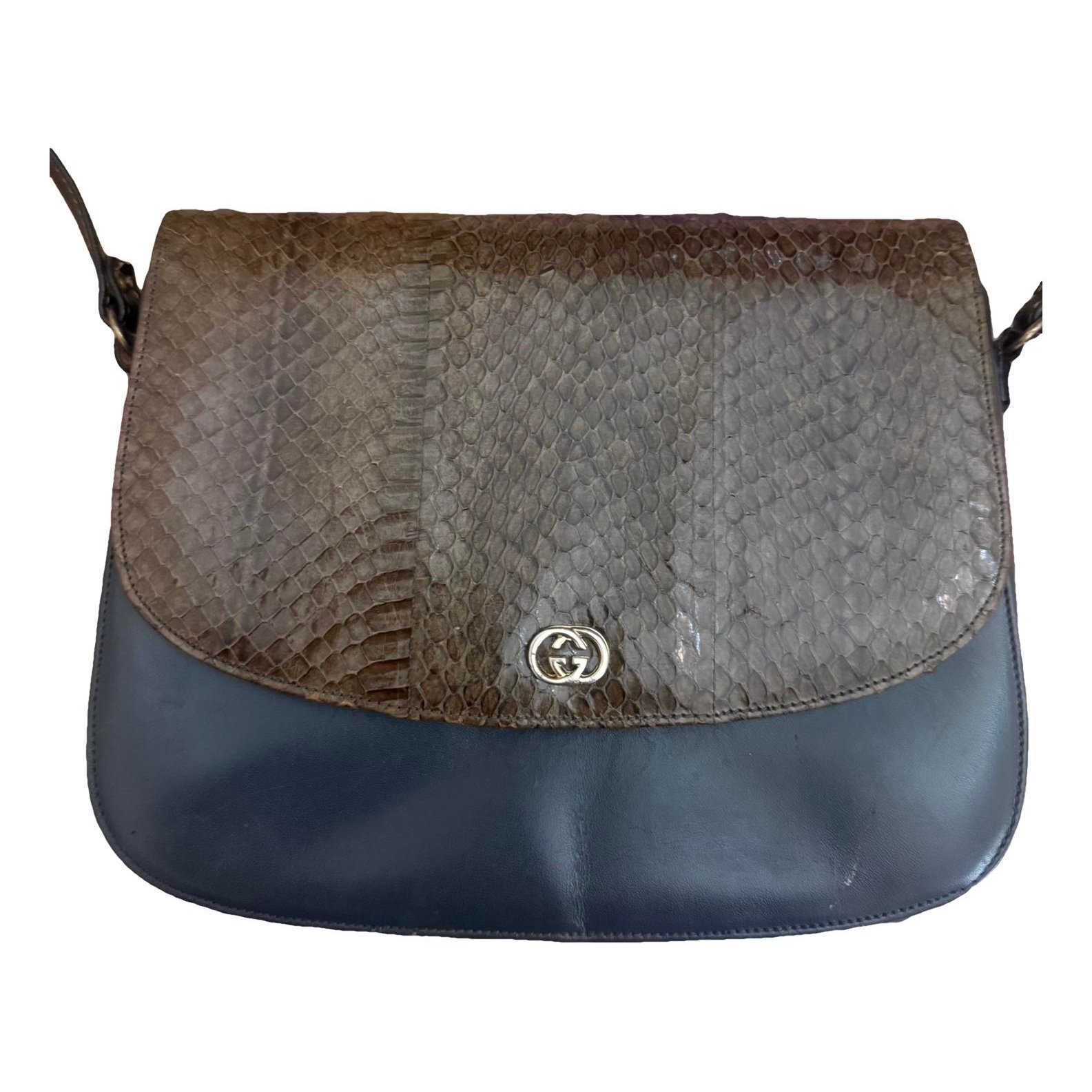 Leather crossbody bag