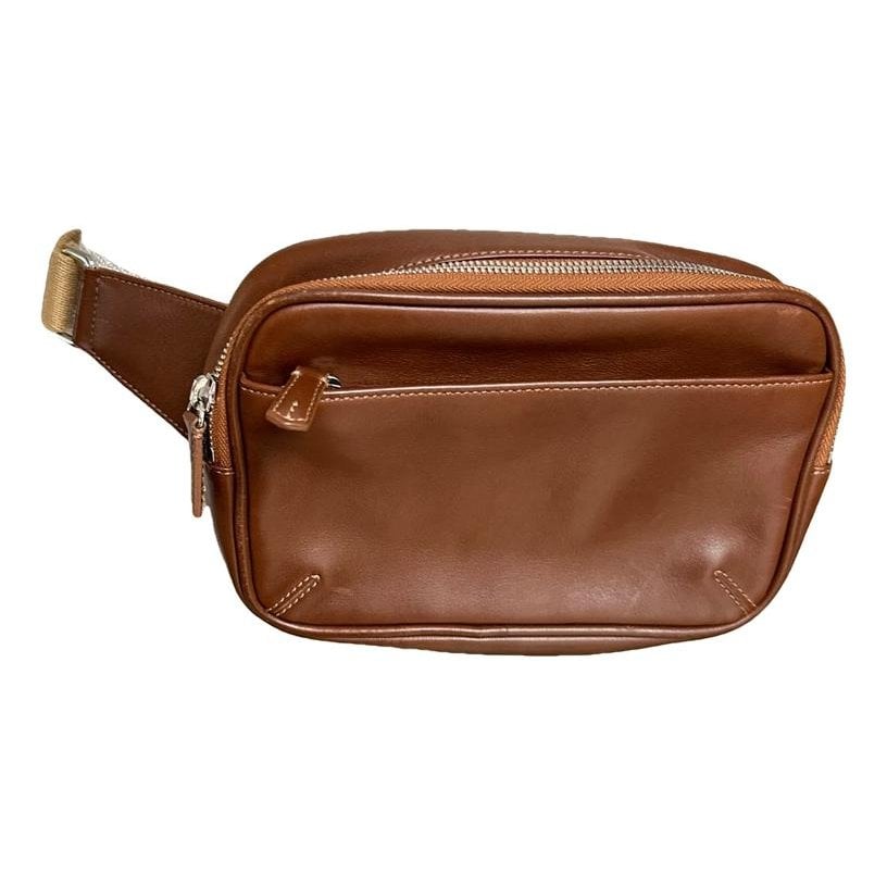 Leather crossbody bag