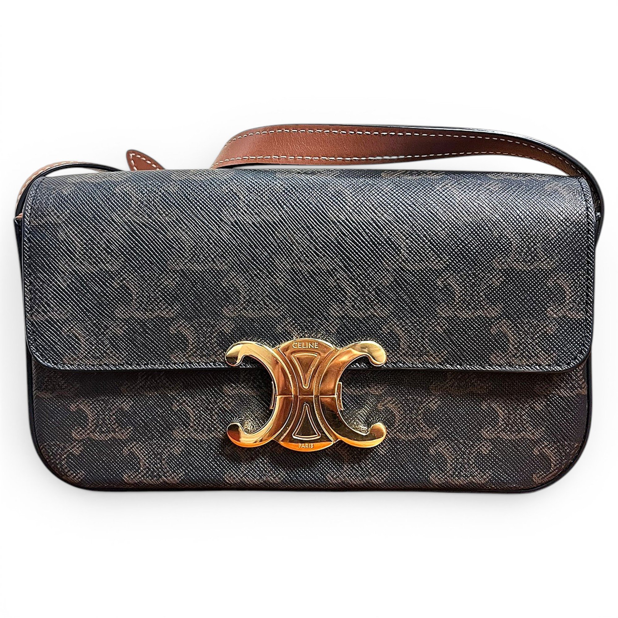 Triomphe Long leather handbag