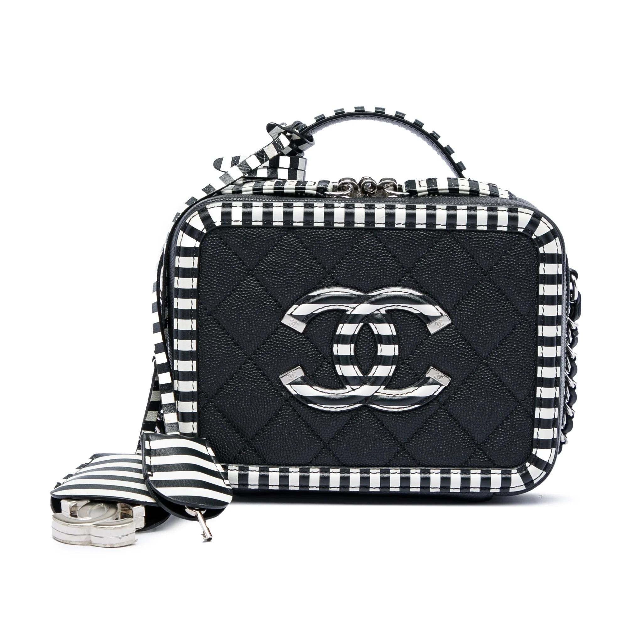CC Filigree leather handbag