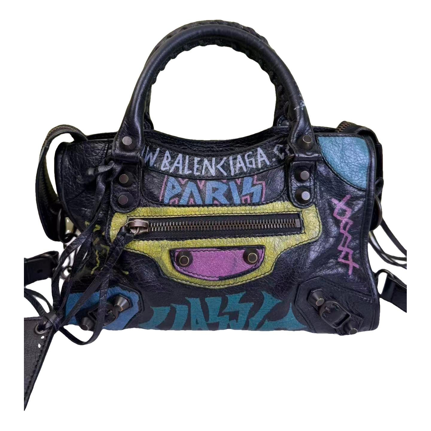 City leather handbag