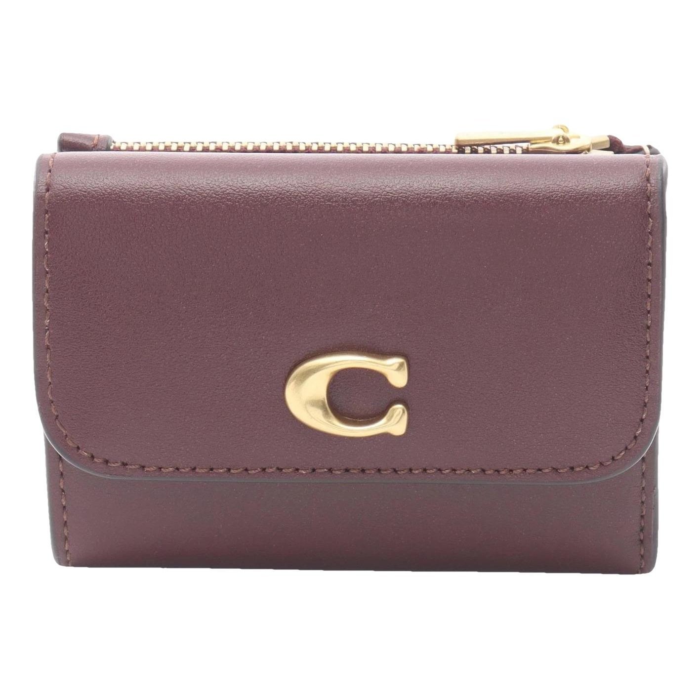 Leather clutch bag