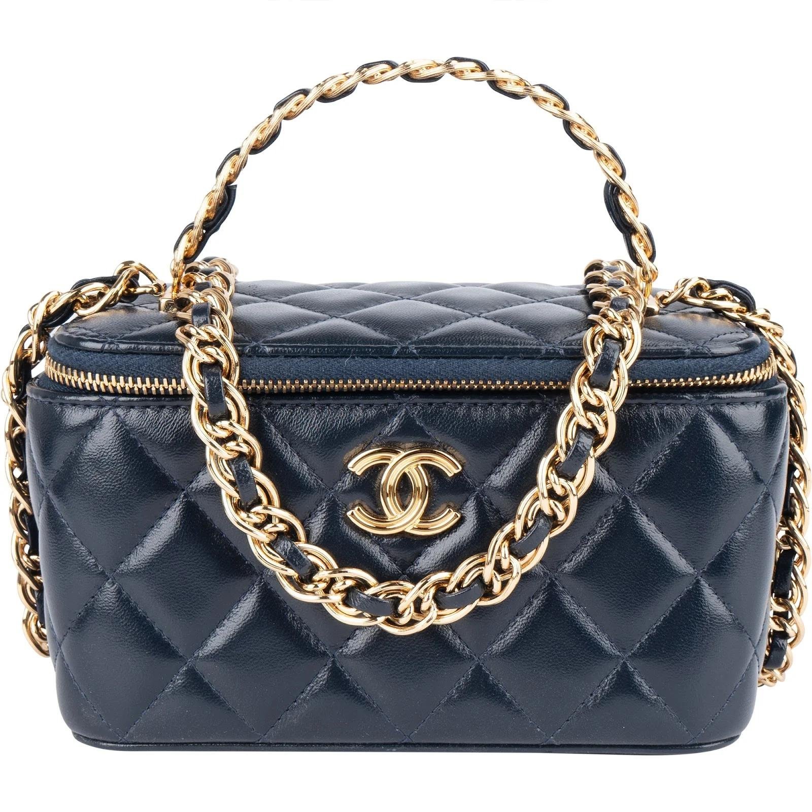Trendy CC Vanity patent leather crossbody bag