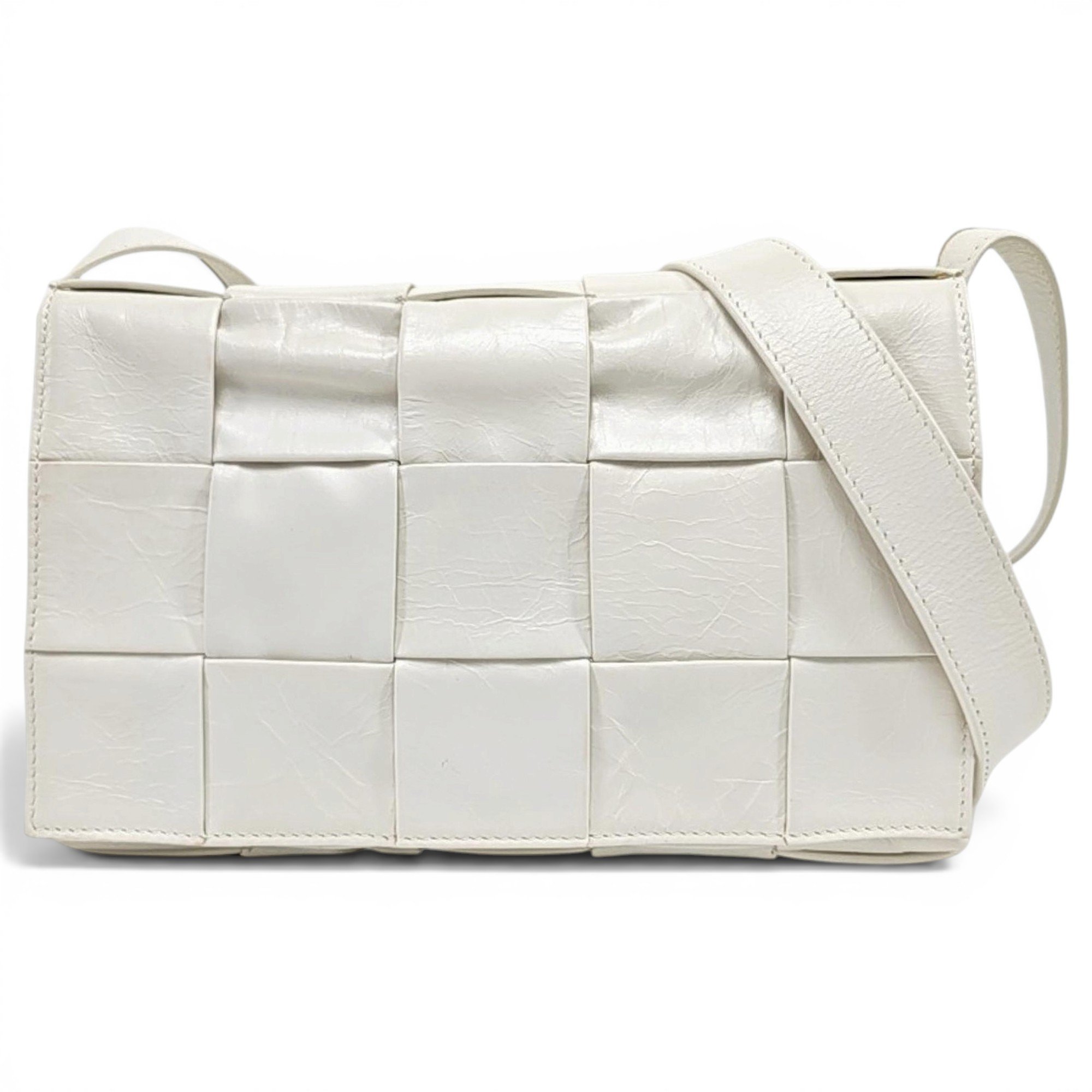 Cassette leather crossbody bag
