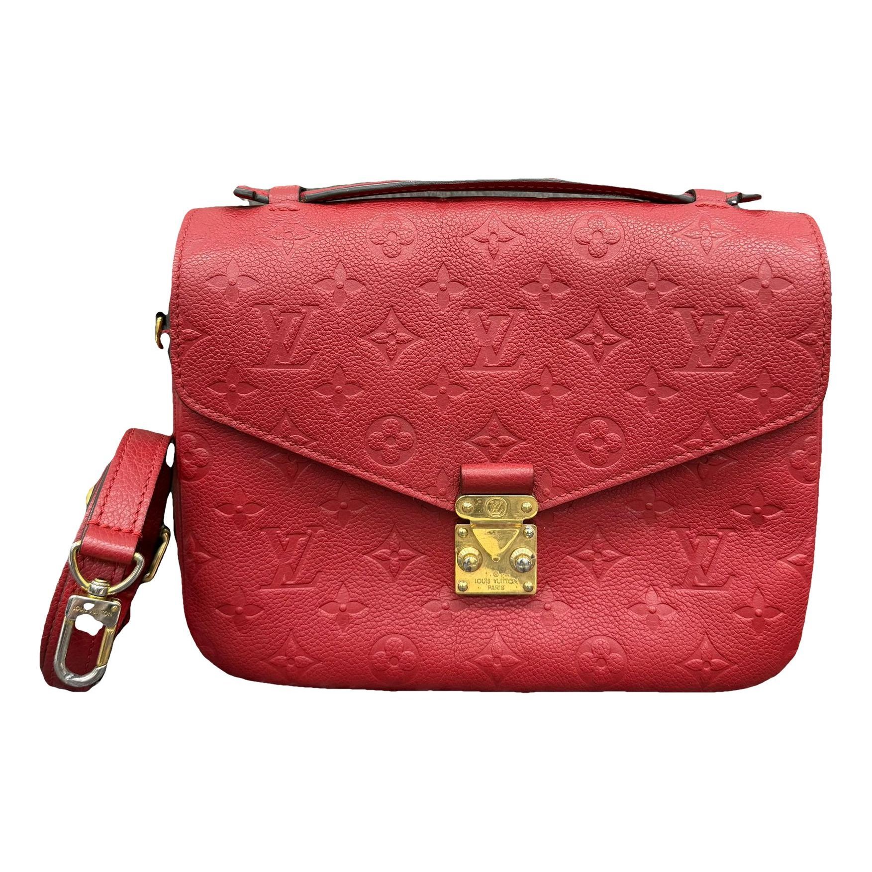 Metis leather handbag