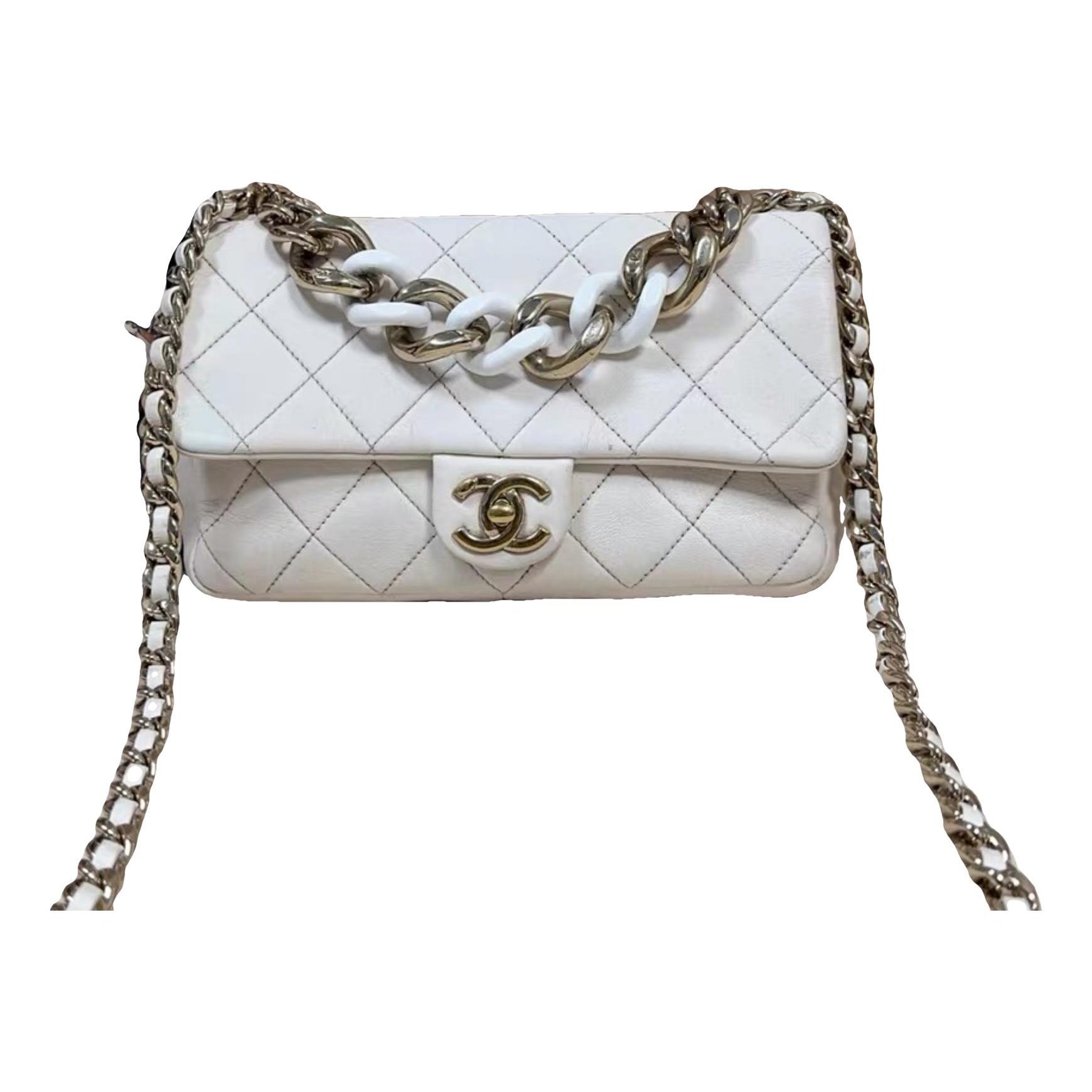 Timeless/Classique leather crossbody bag