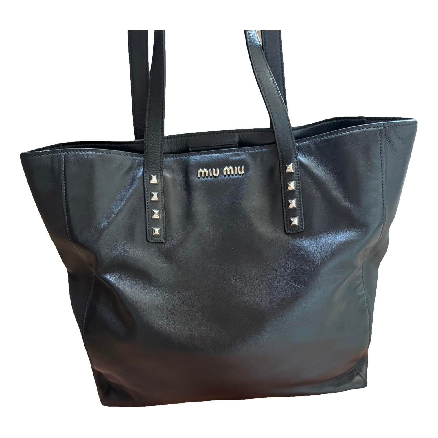 Leather clutch bag