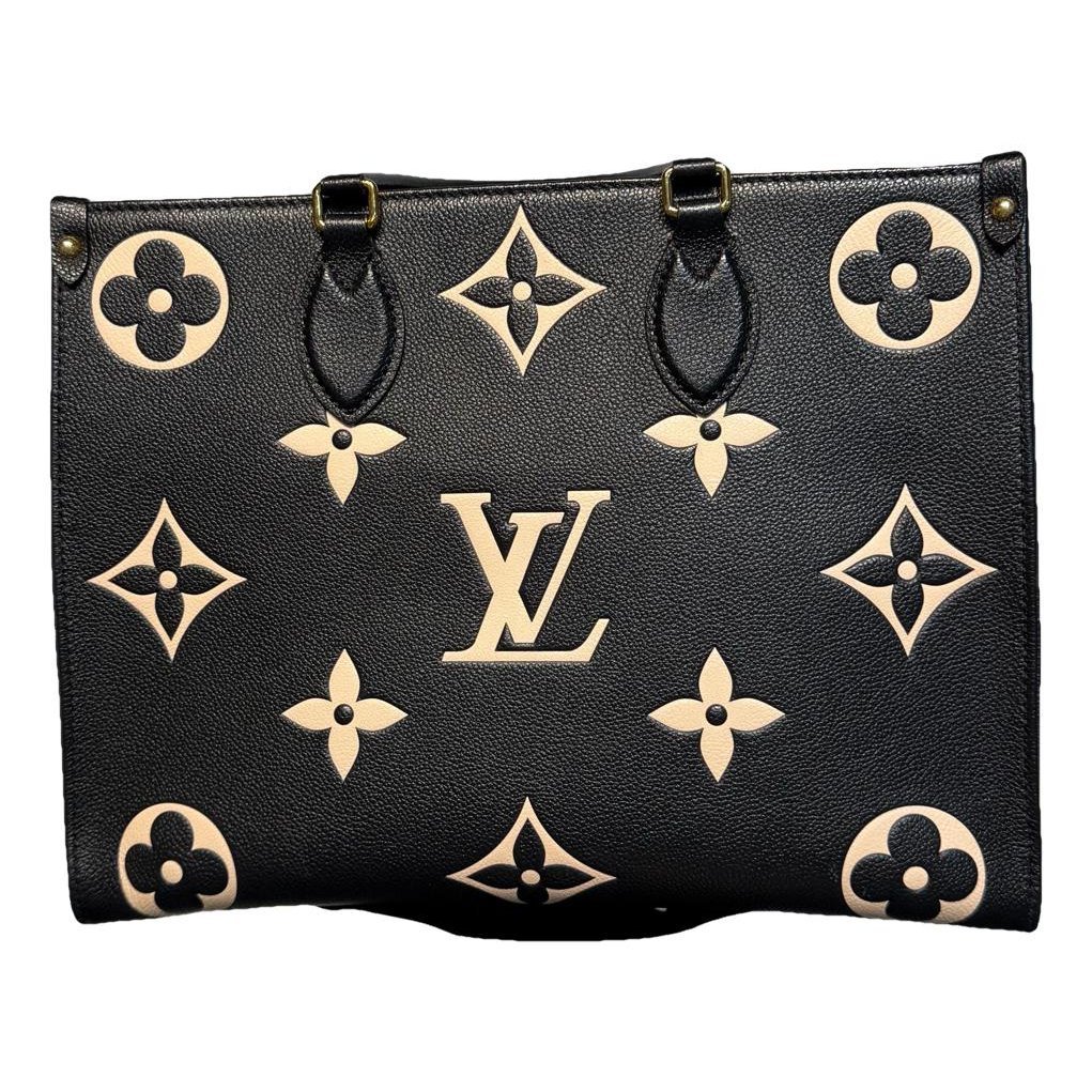 Onthego leather handbag