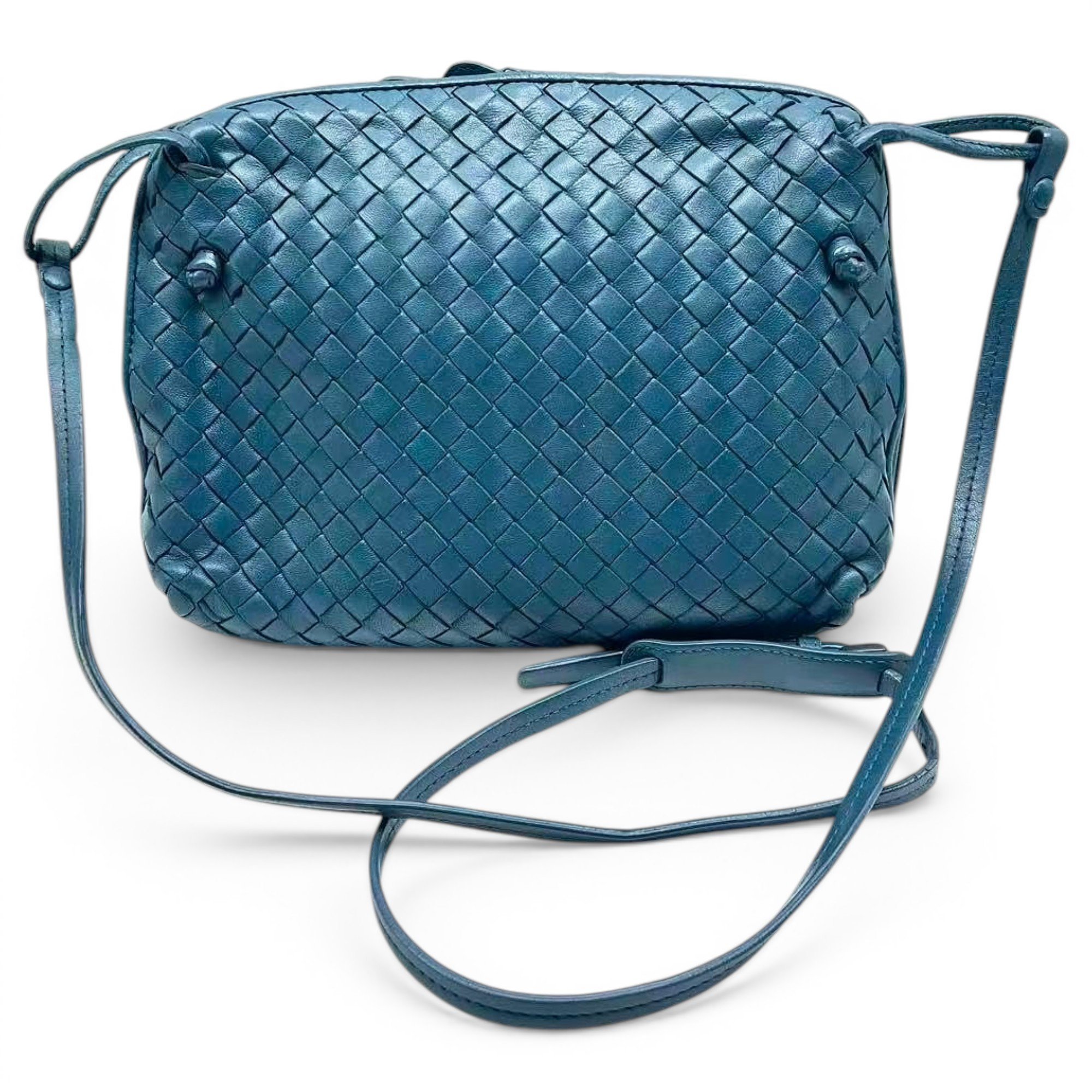 Loop leather handbag