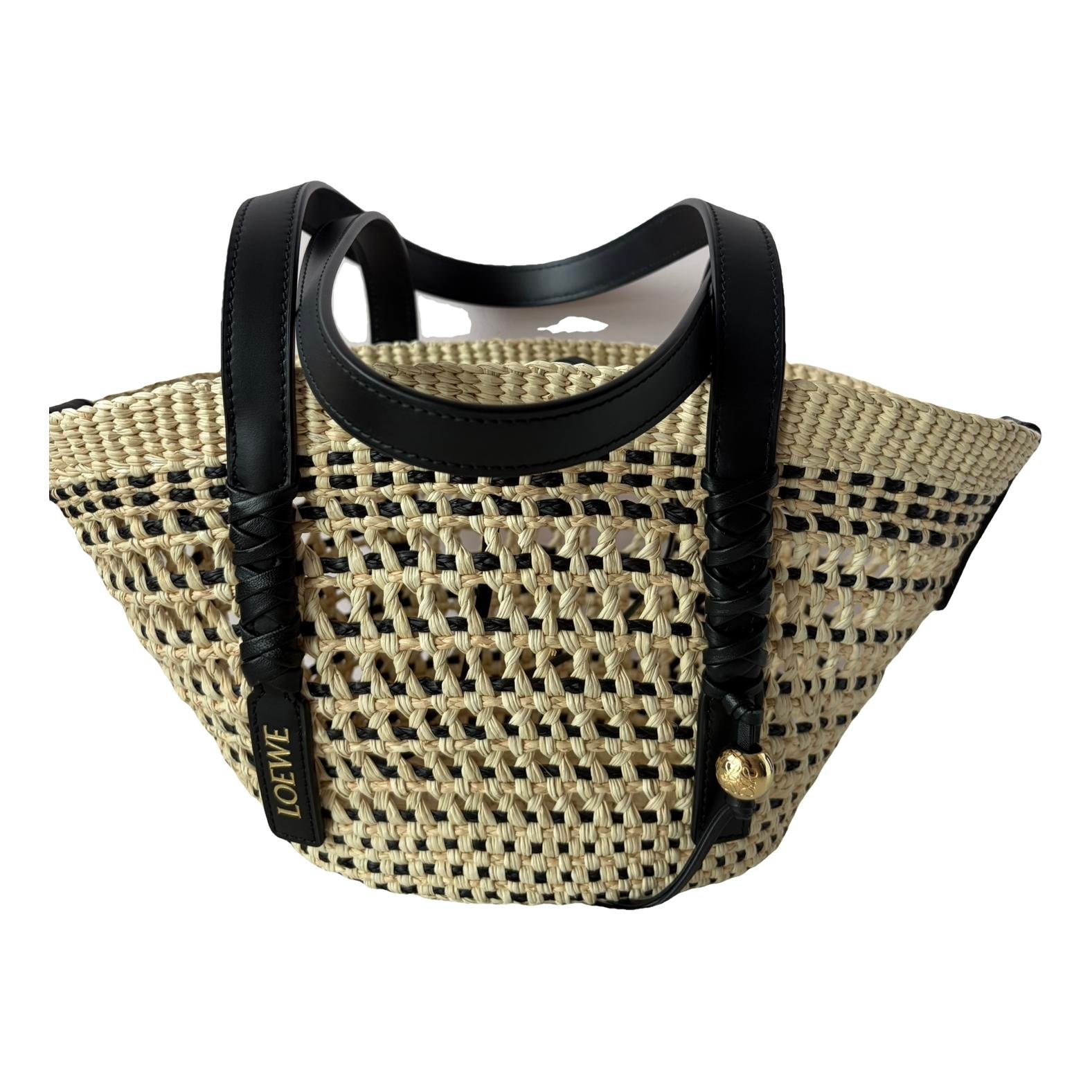 Anagram Basket tote