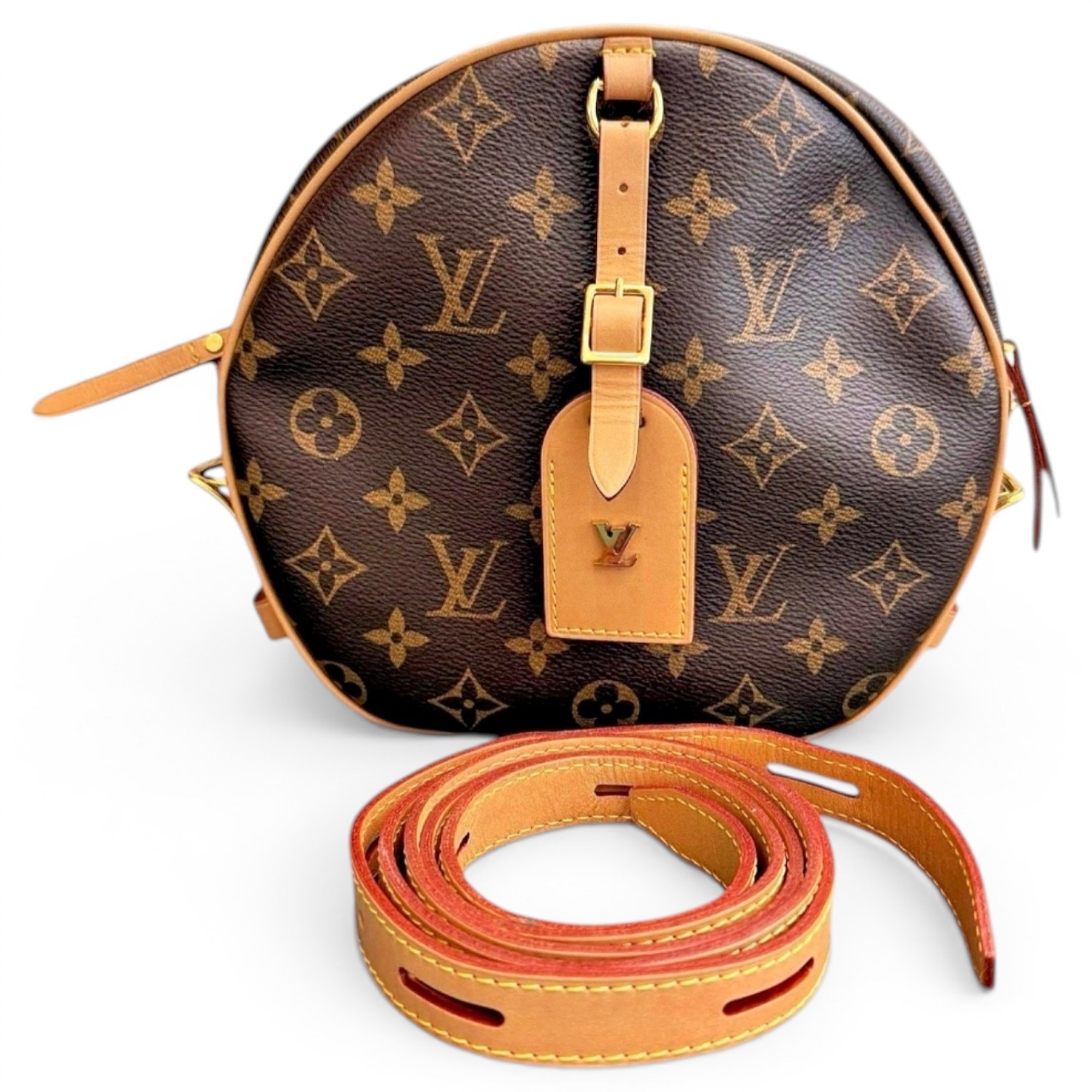 Boîte chapeau souple leather handbag
