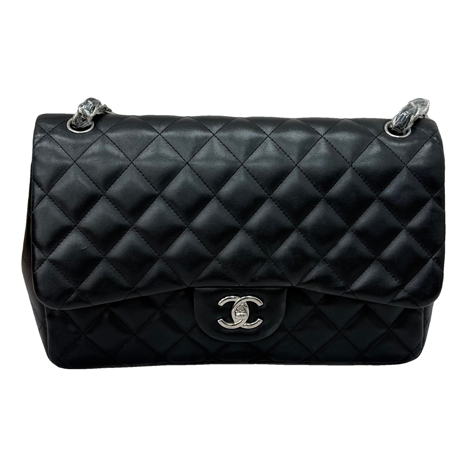 Timeless/Classique leather handbag