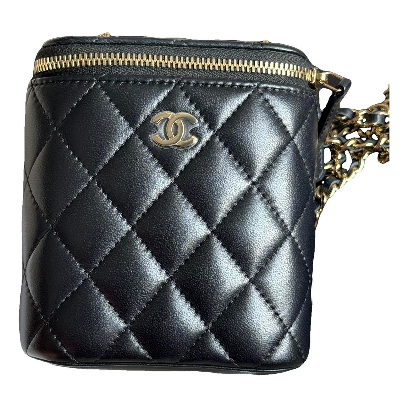 Trendy CC Vanity leather crossbody bag