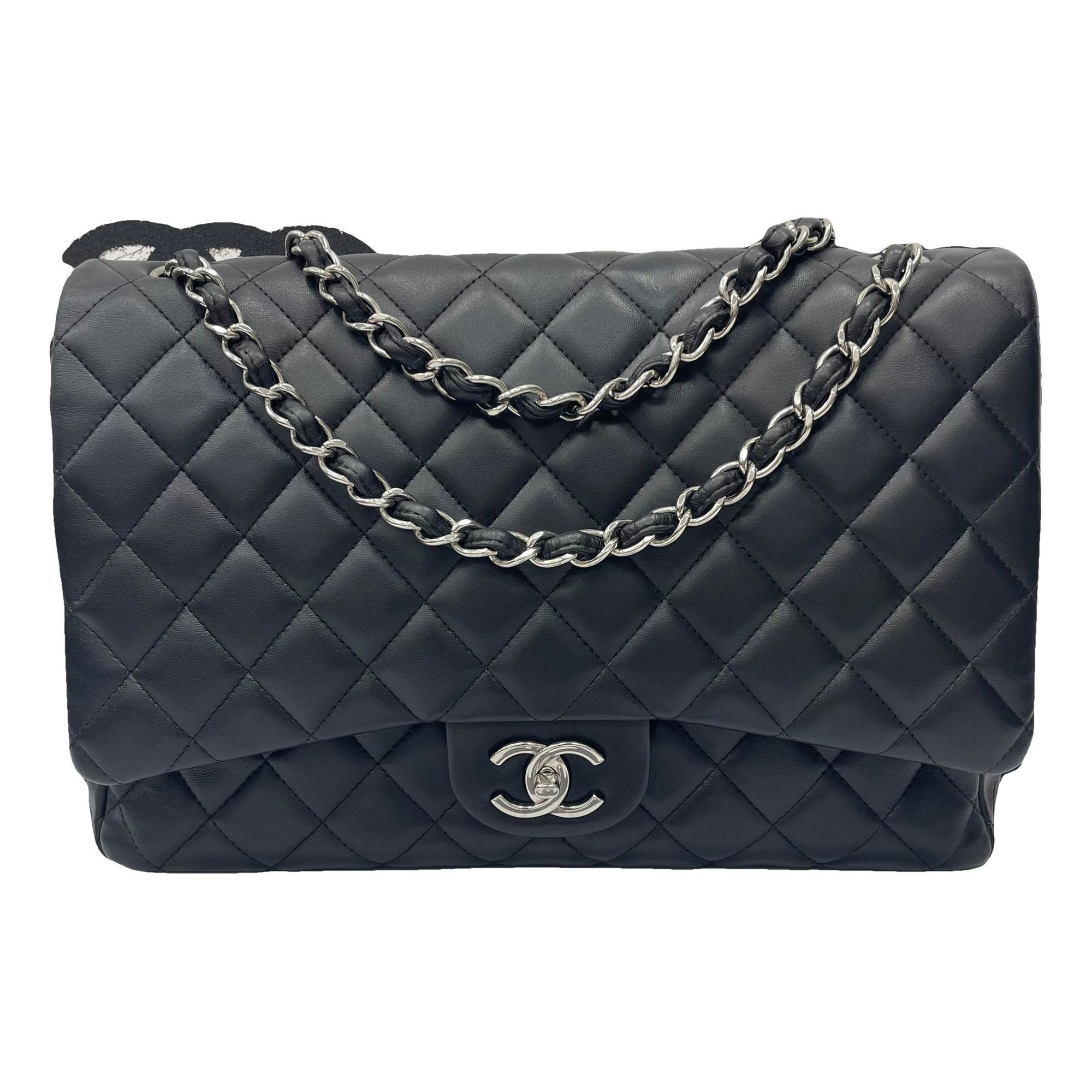 Timeless/Classique leather handbag