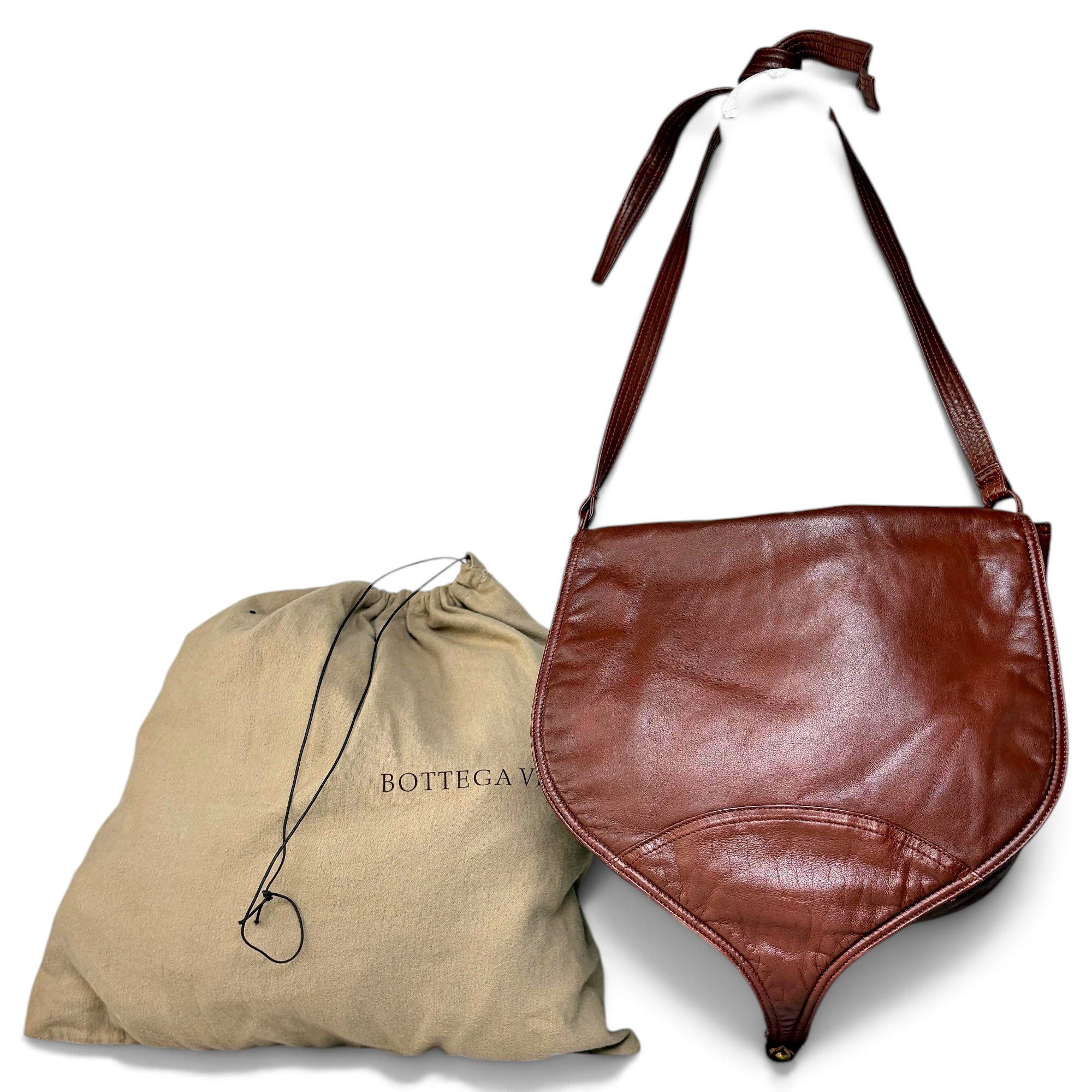 Veneta leather handbag