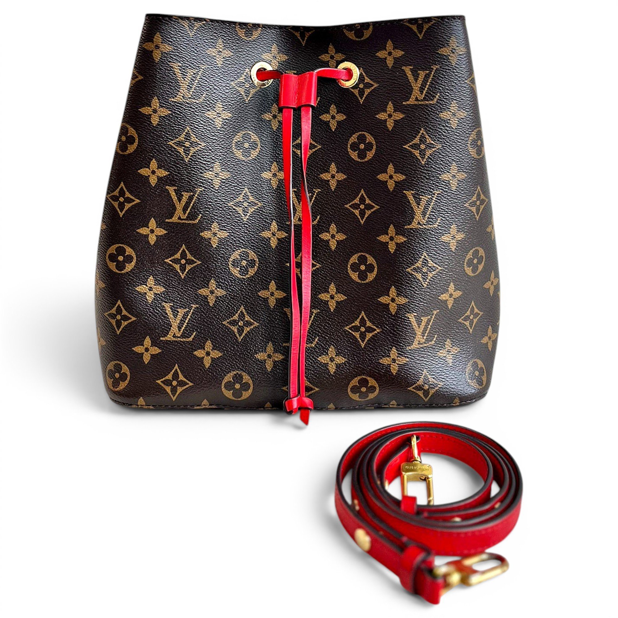 NéoNoé leather handbag