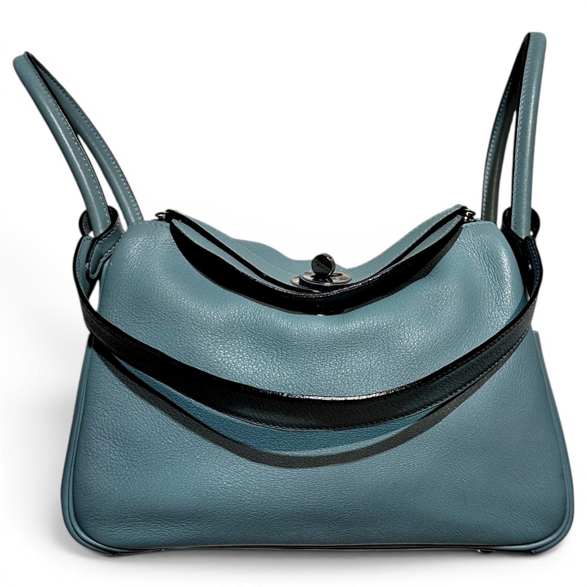 Lindy leather handbag