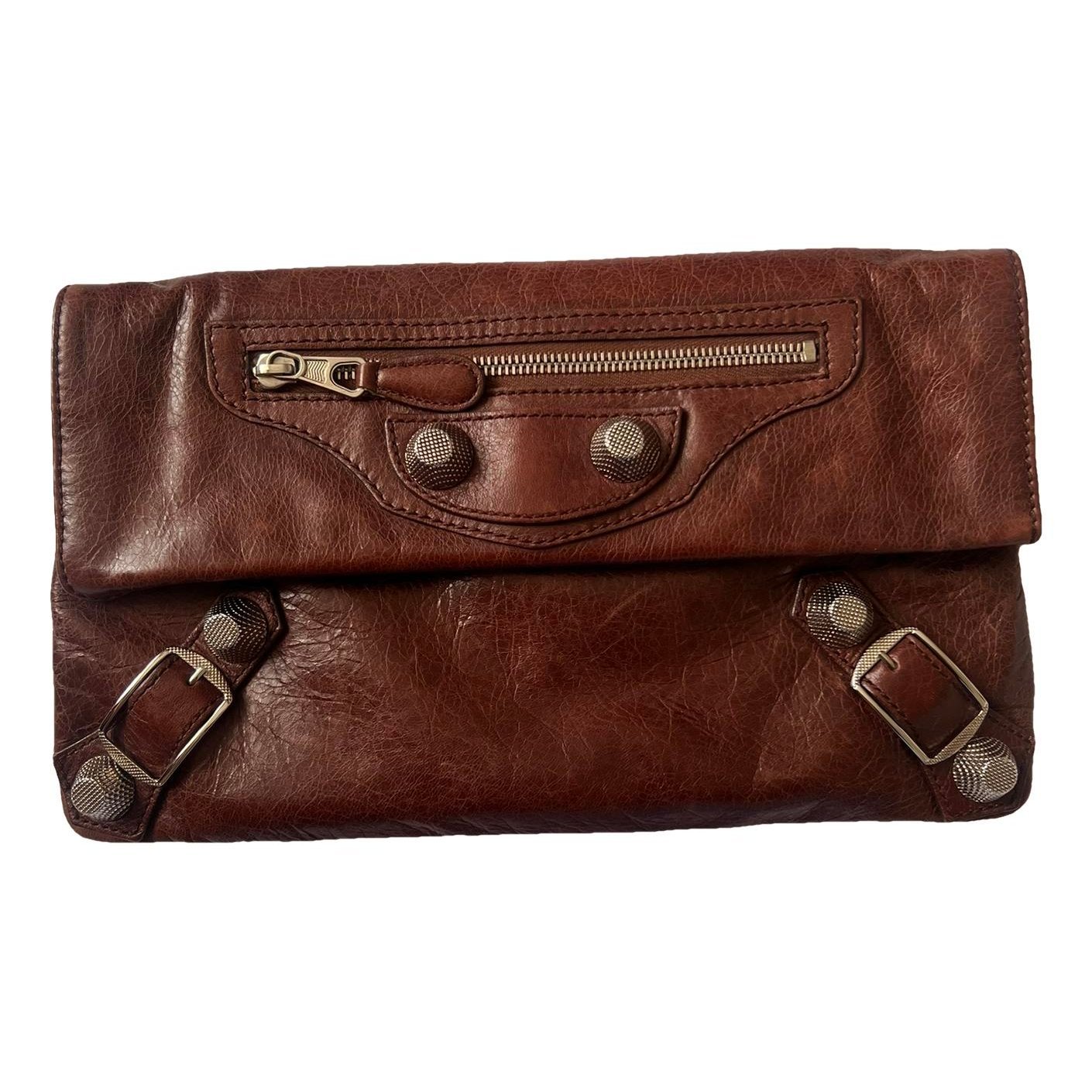 Envelop leather clutch bag