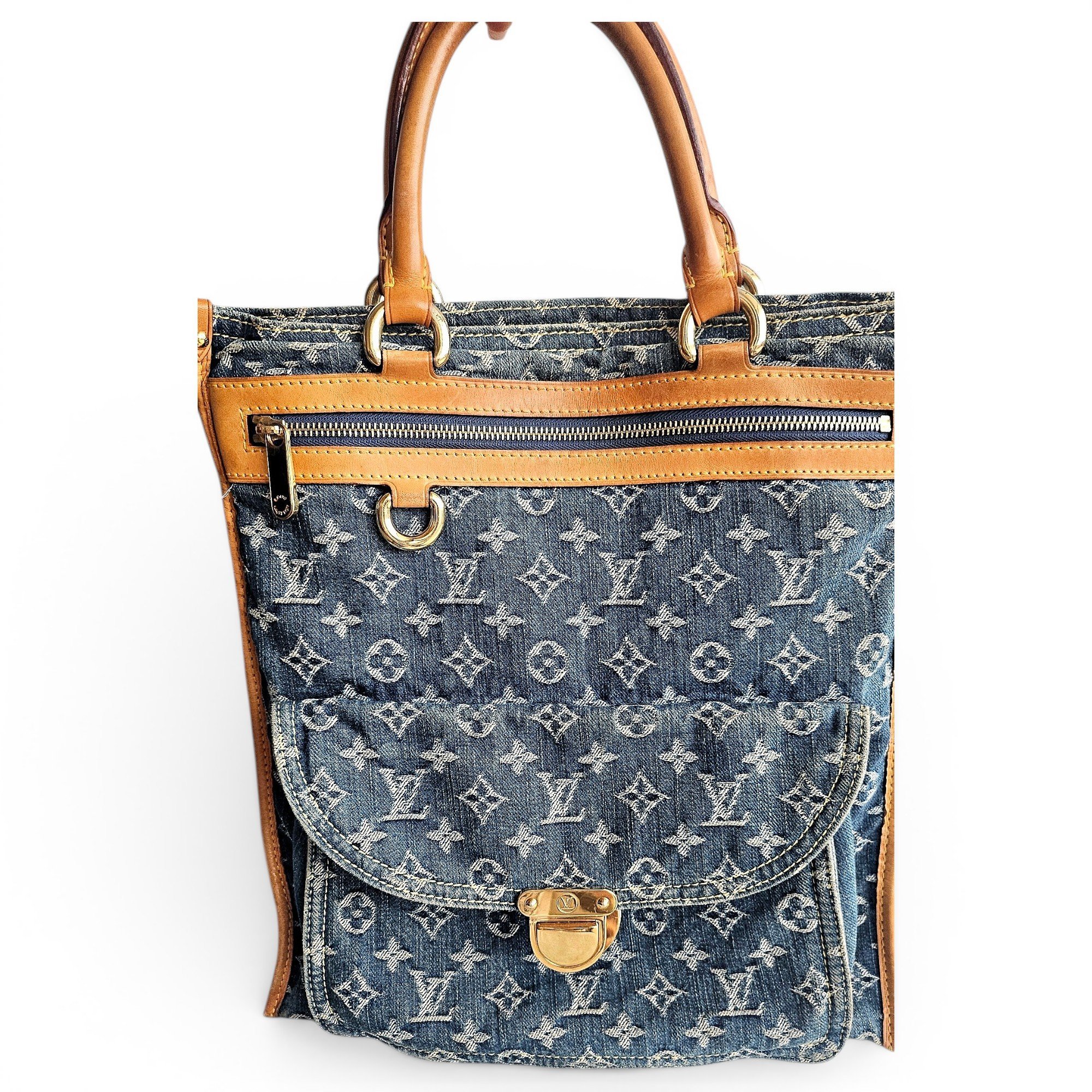 Plat cloth handbag