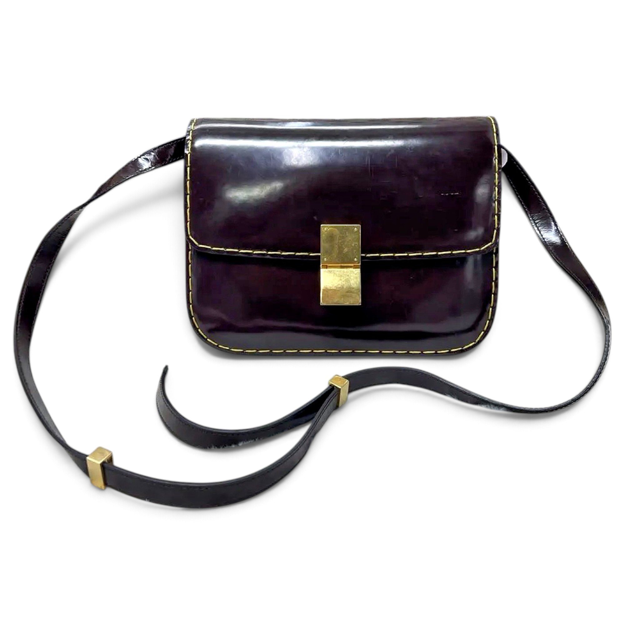 Classic leather handbag
