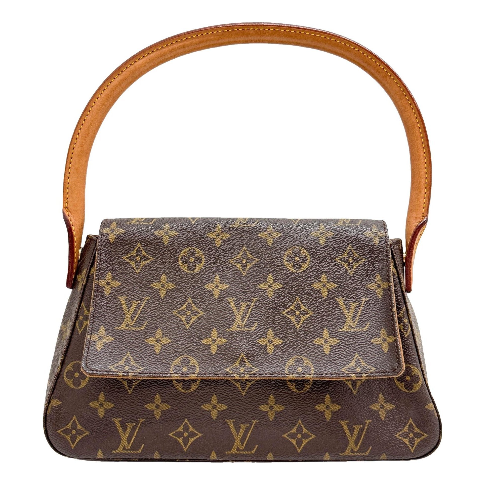 Looping cloth handbag