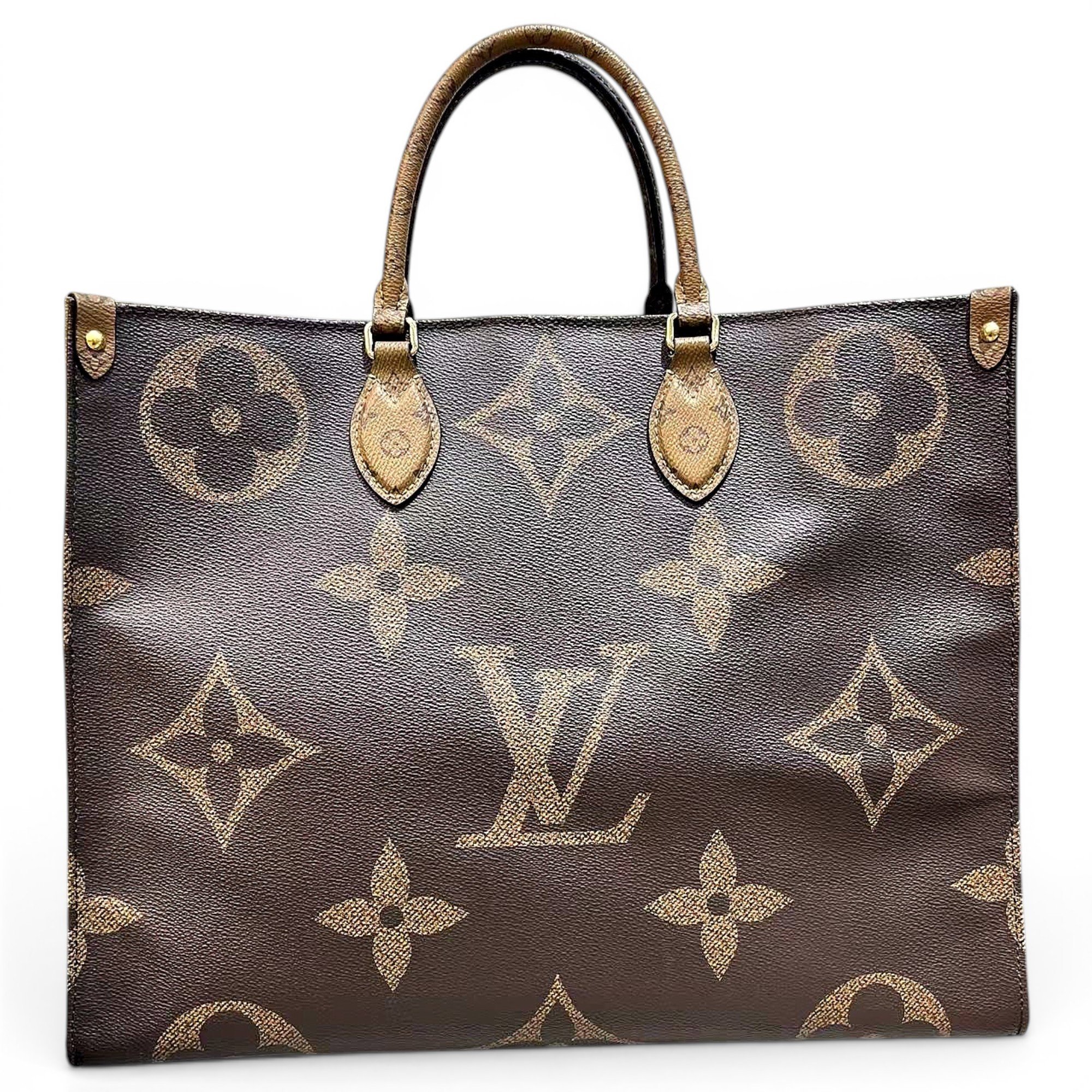 Onthego leather handbag
