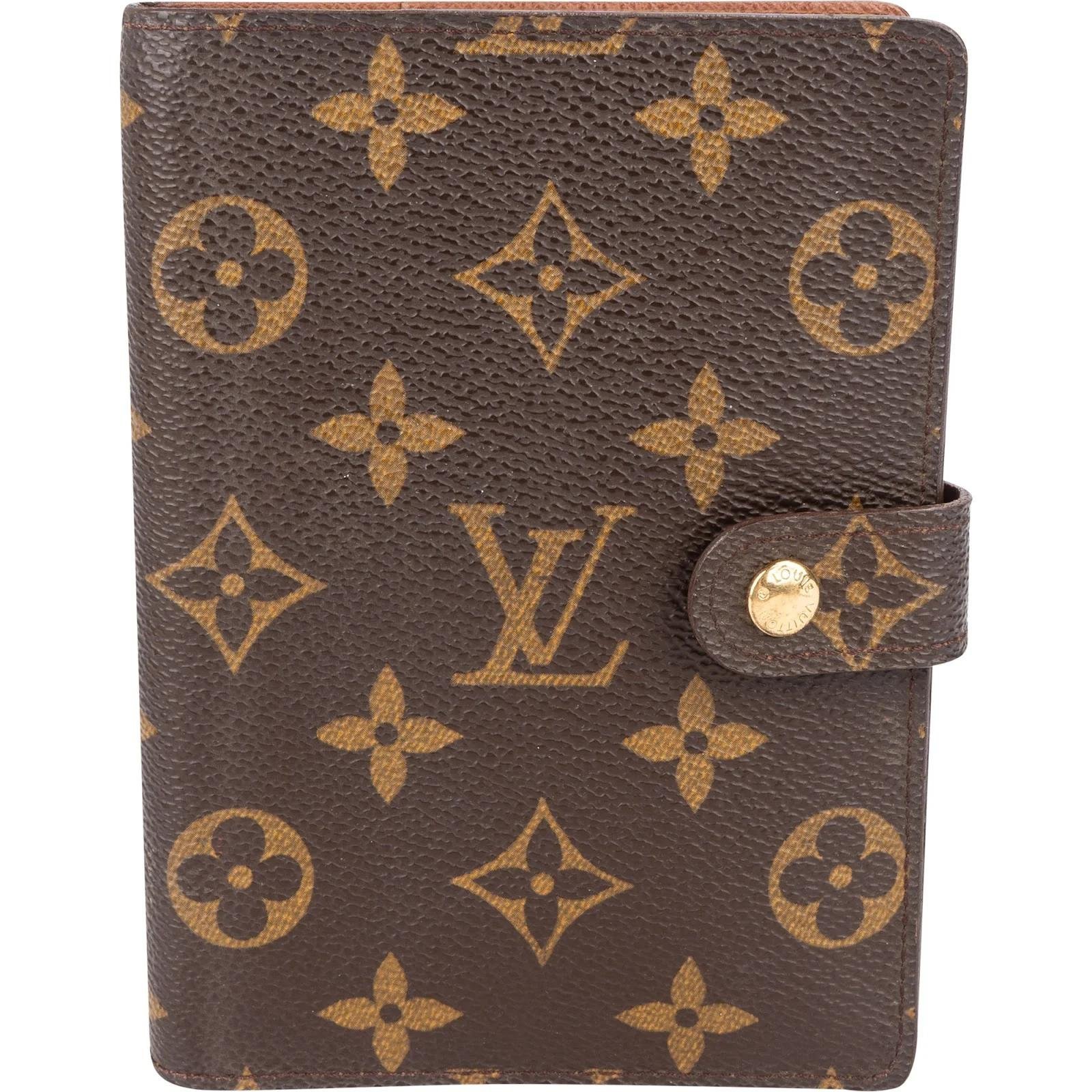 Very leather handbag