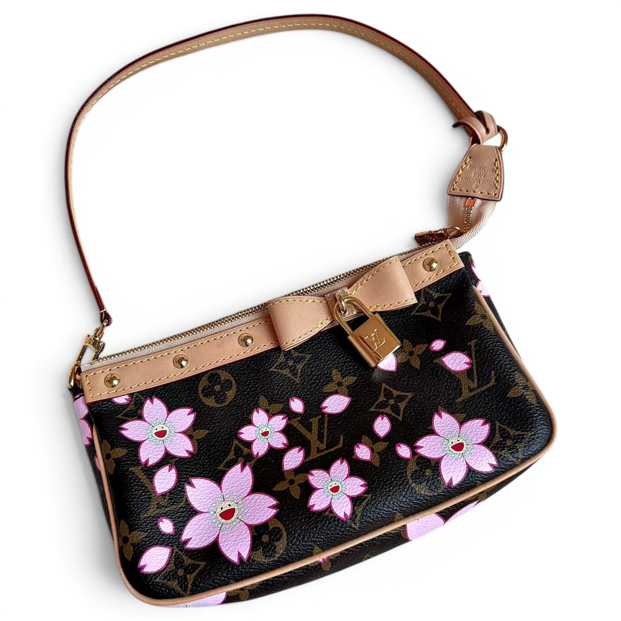 Pochette Accessoire leather handbag