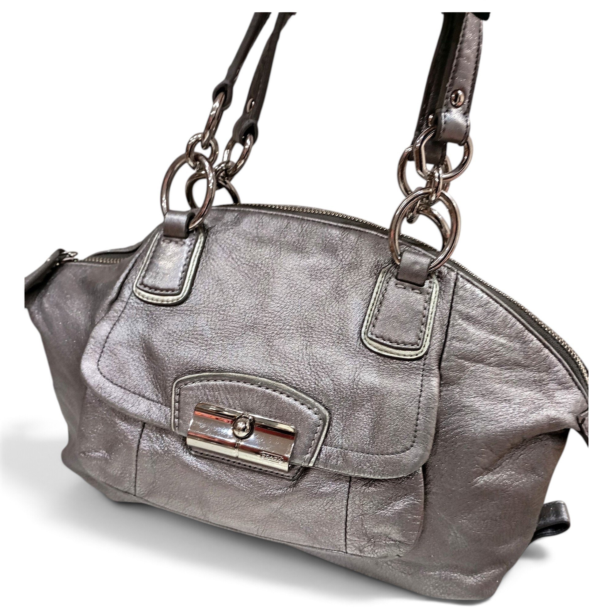 Leather handbag