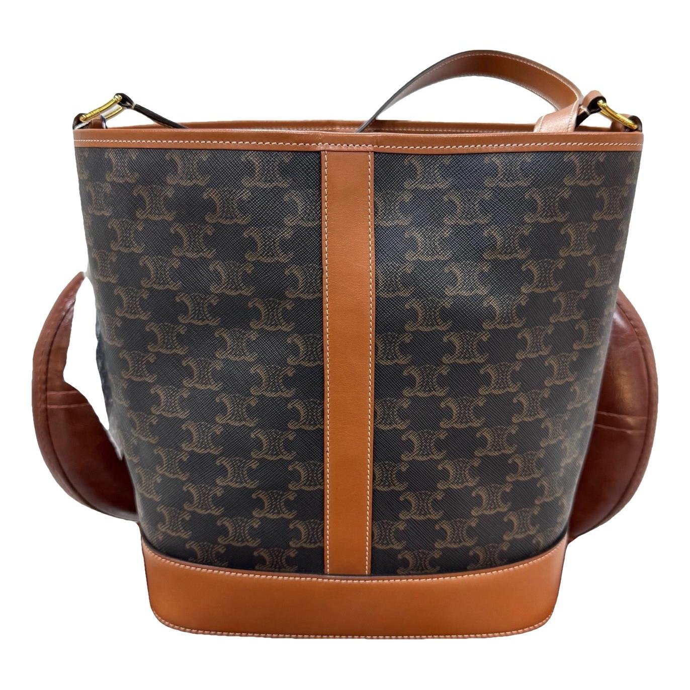 SAC SEAU leather bag
