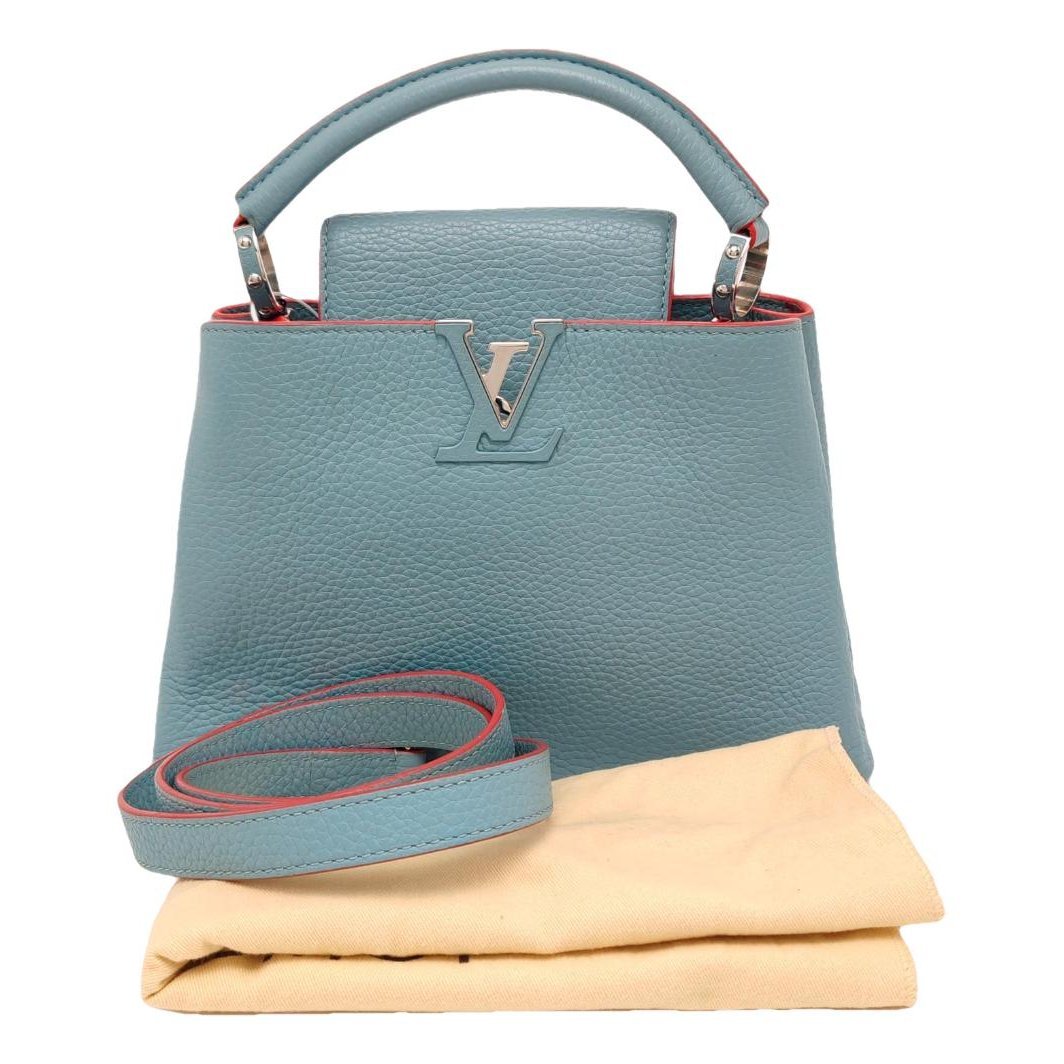 Capucines leather handbag