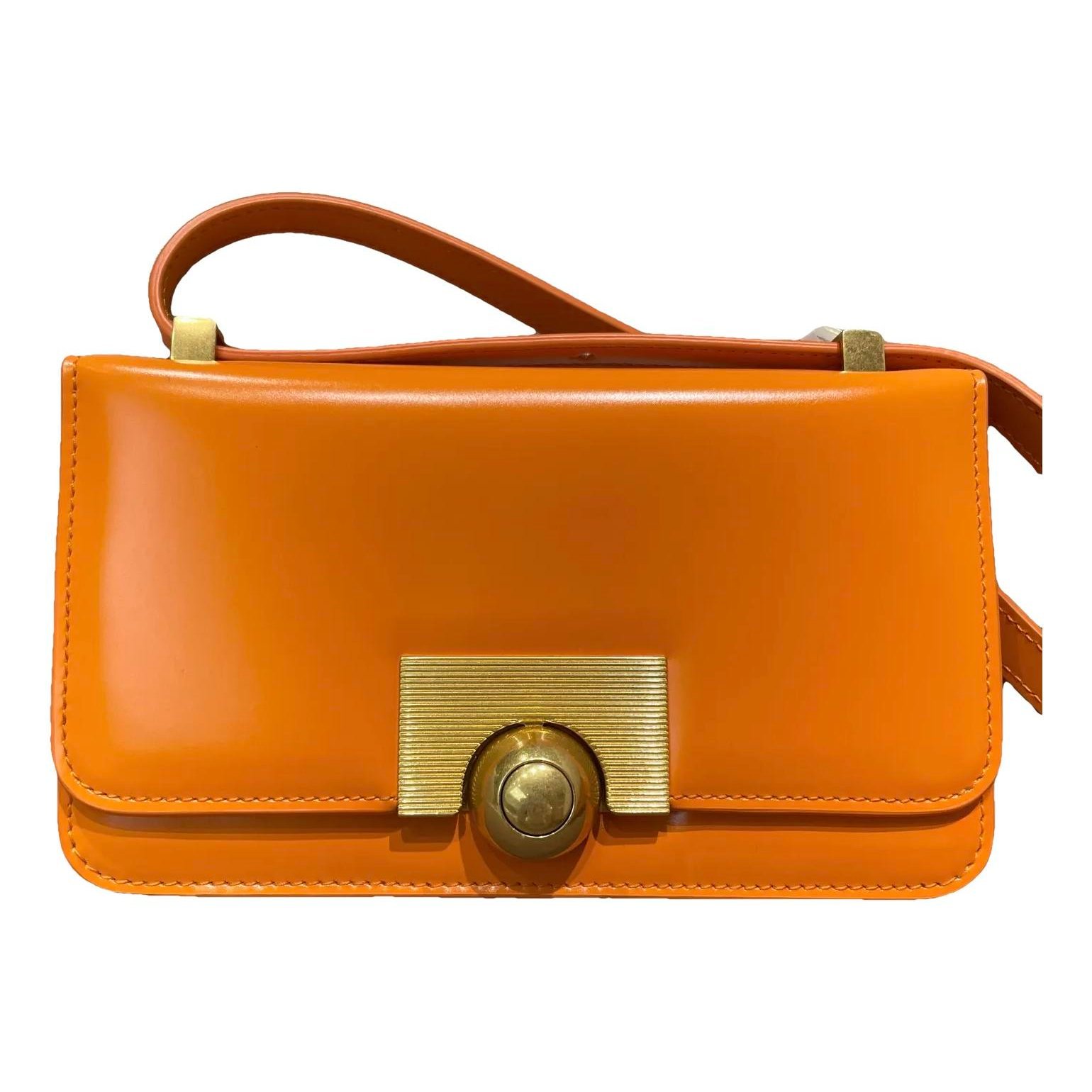 Bottega Veneta BV Classic leather handbag
