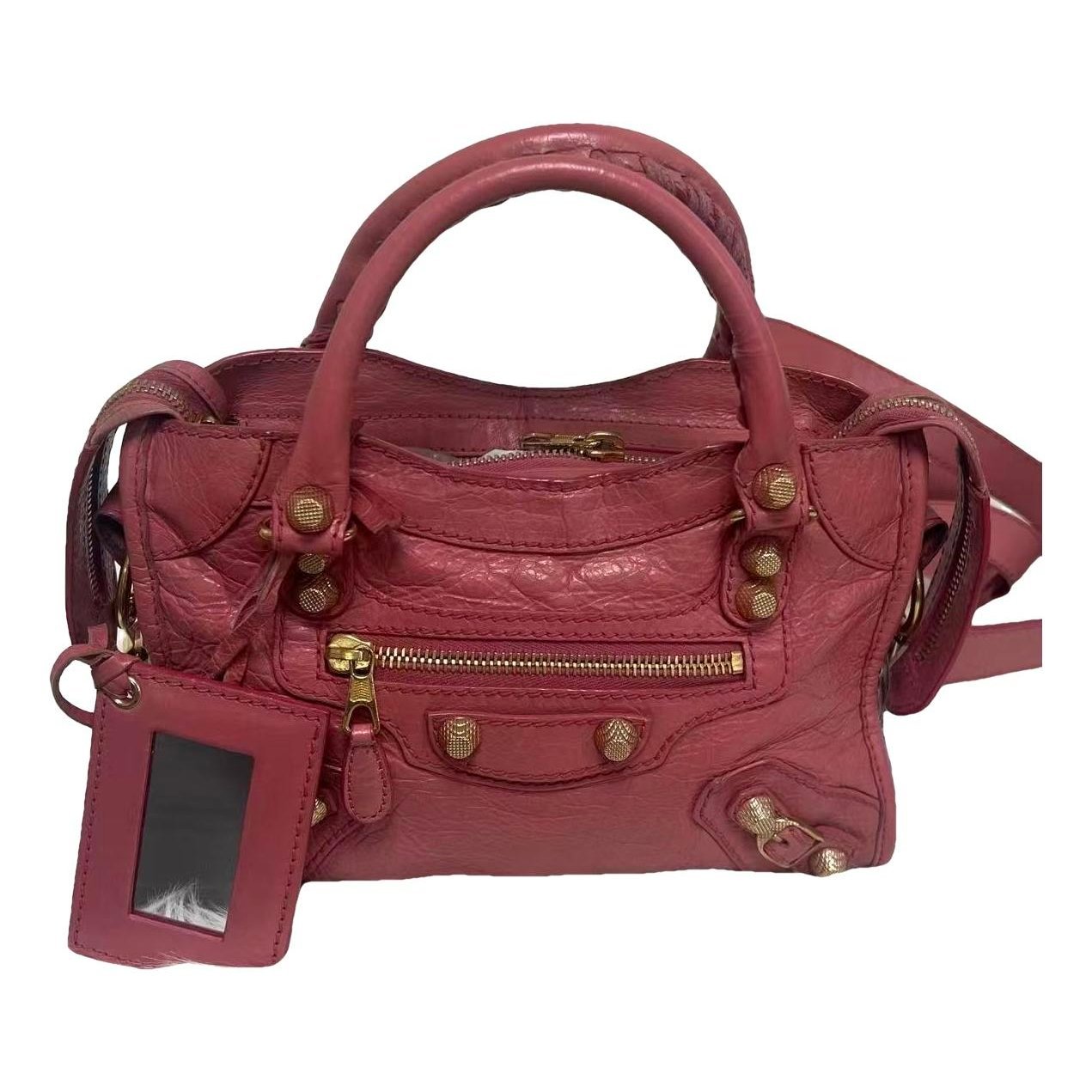 City leather handbag