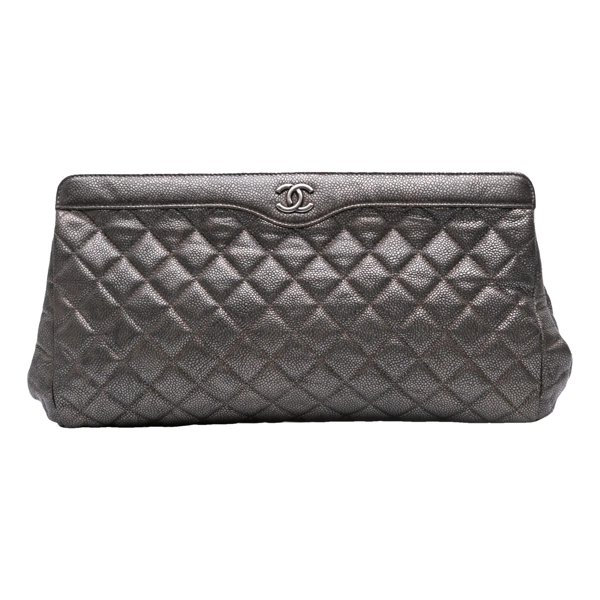 Chanel 31 leather clutch bag