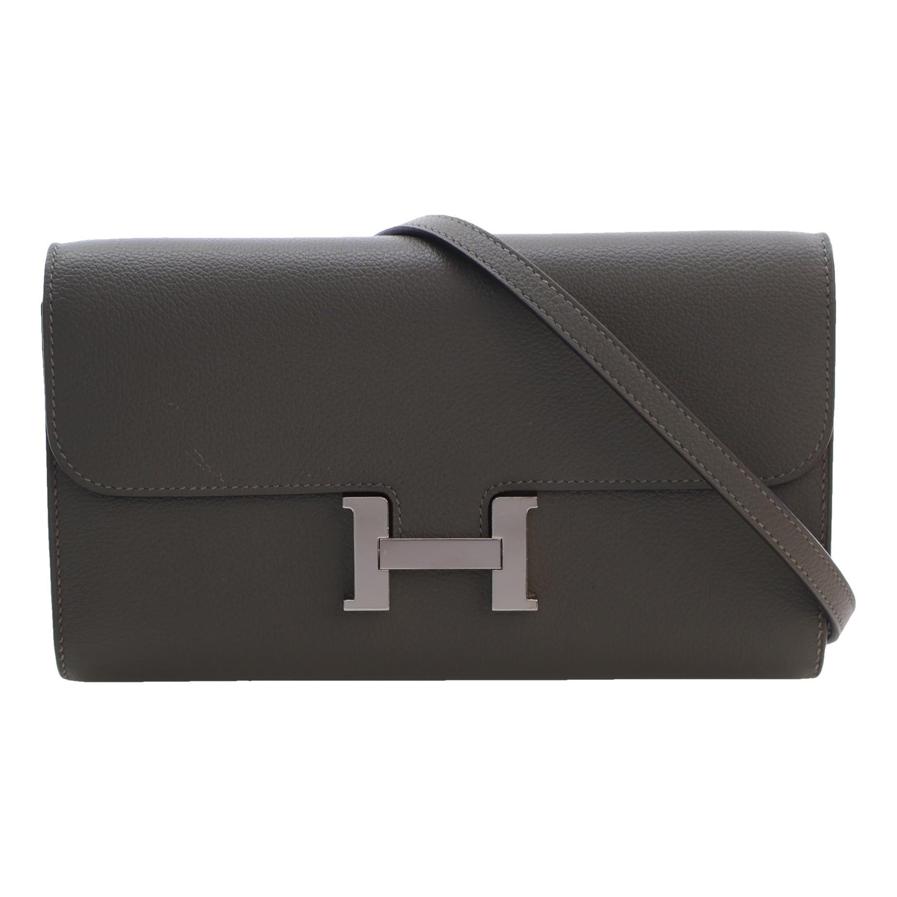 Leather crossbody bag