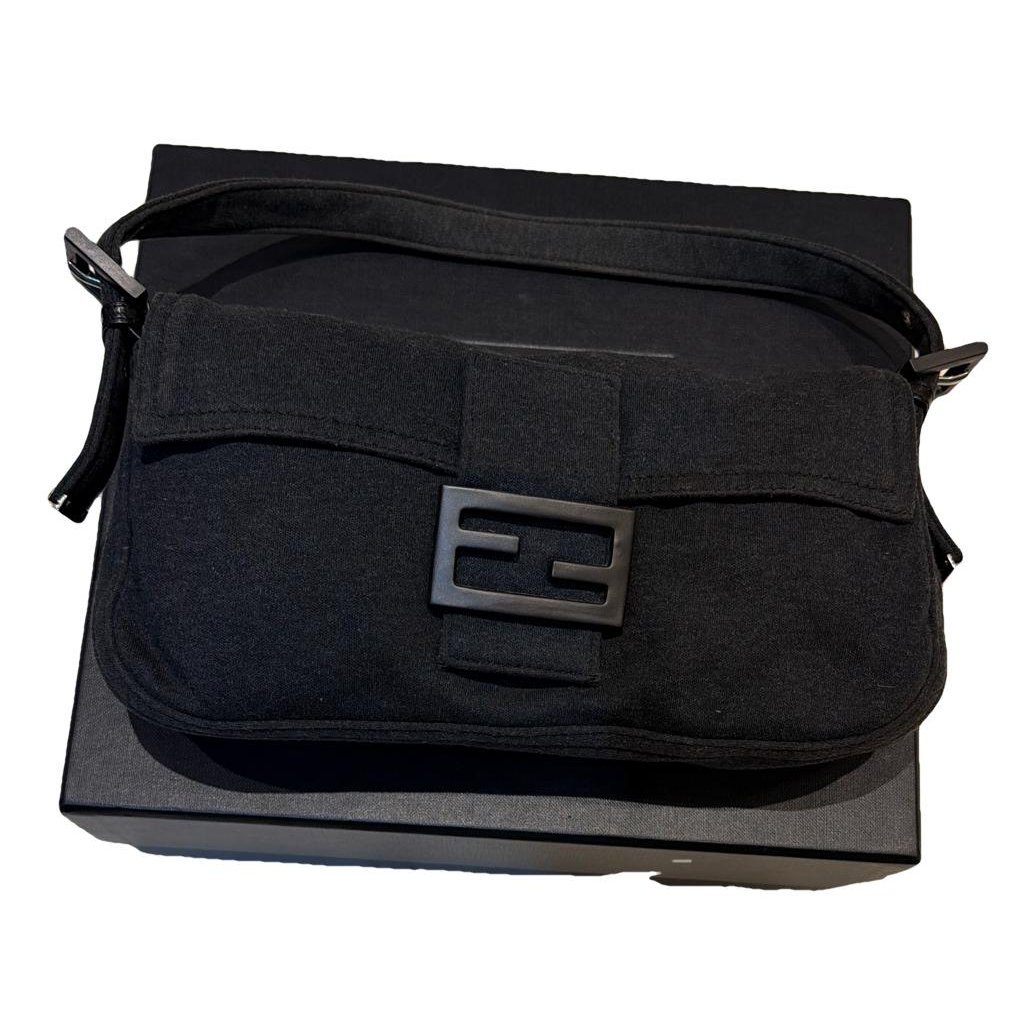 Baguette cloth handbag