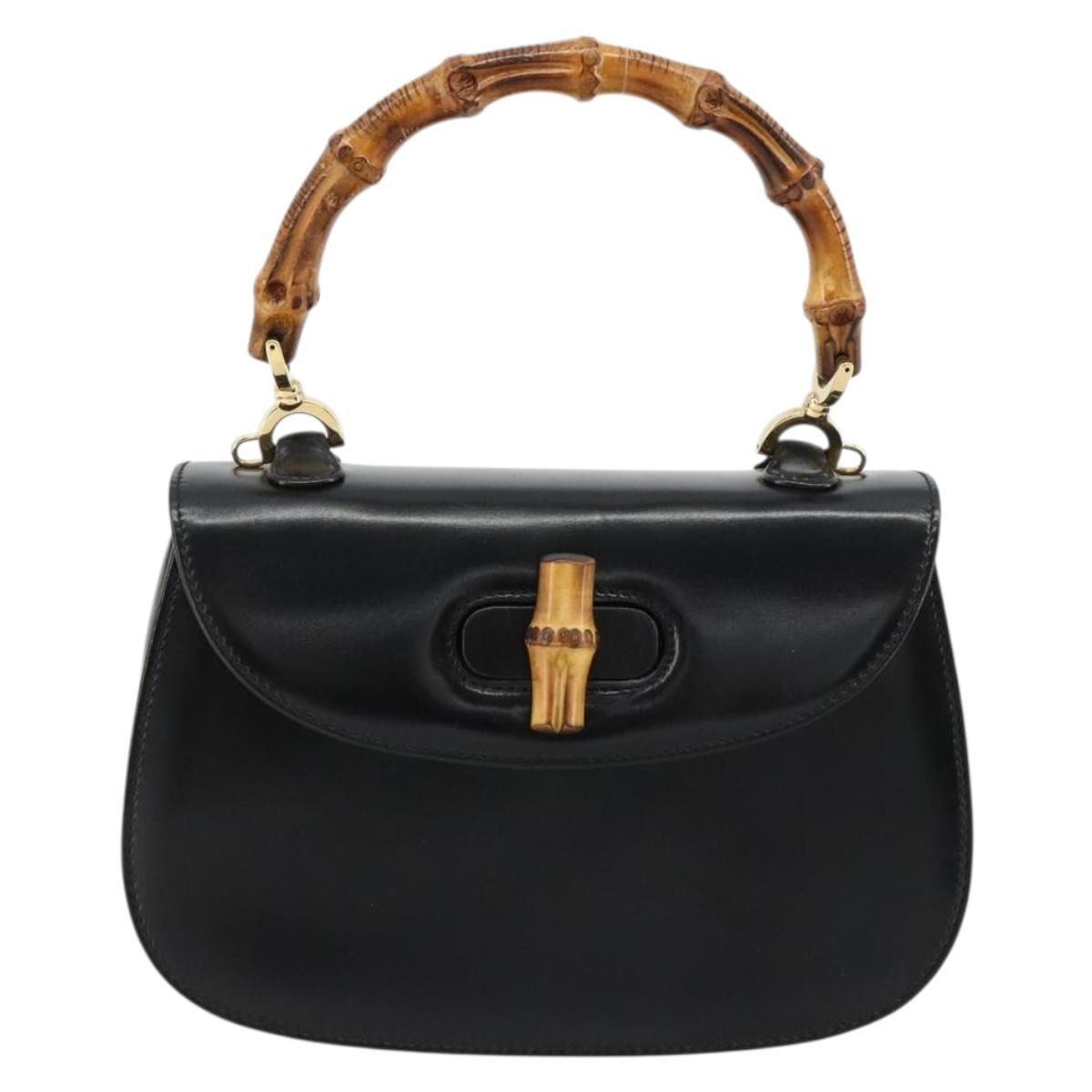 Gucci B leather handbag
