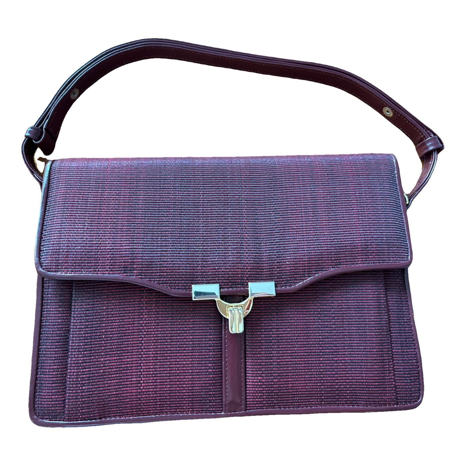 Leather clutch bag