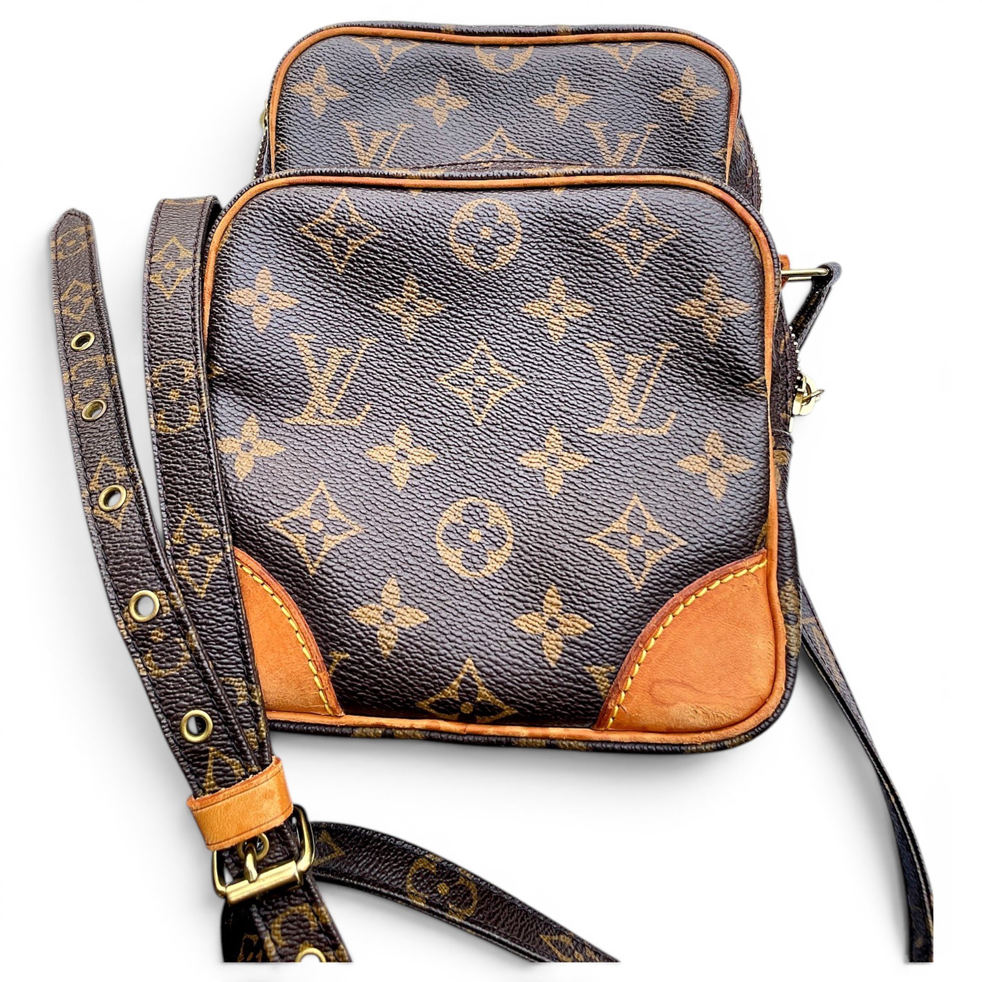 Amazon leather handbag