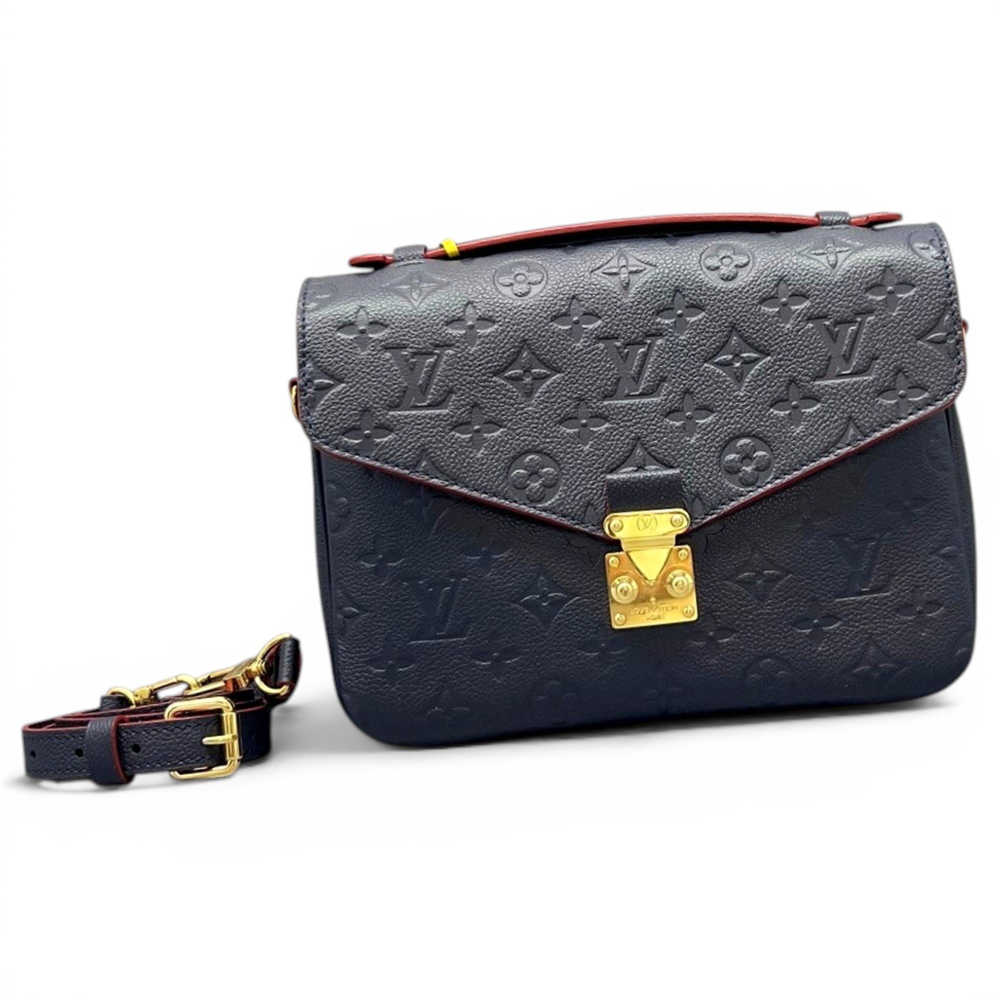 Metis leather handbag