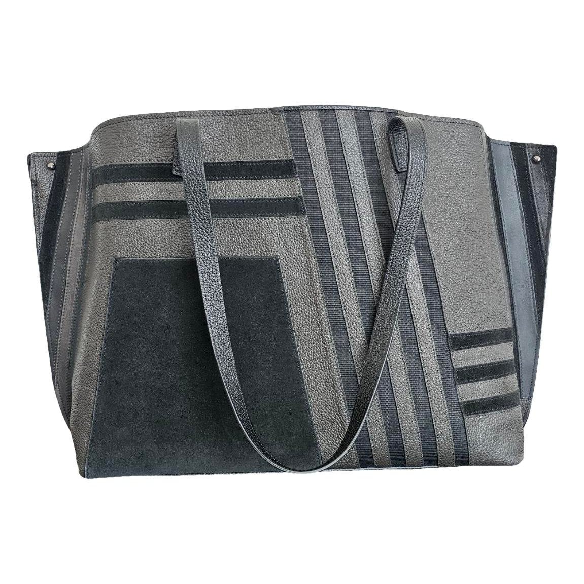 Leather tote