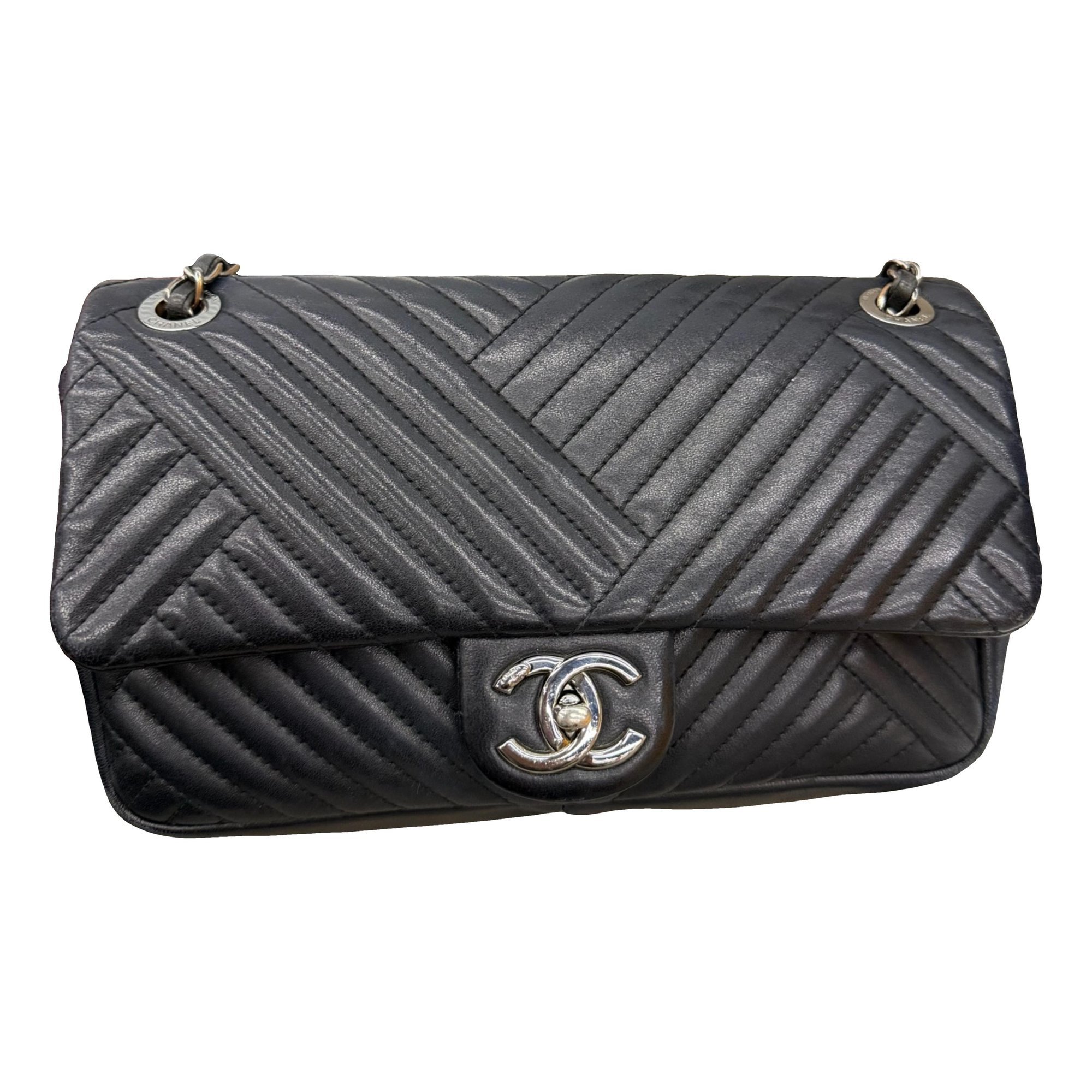 Timeless/Classique leather crossbody bag