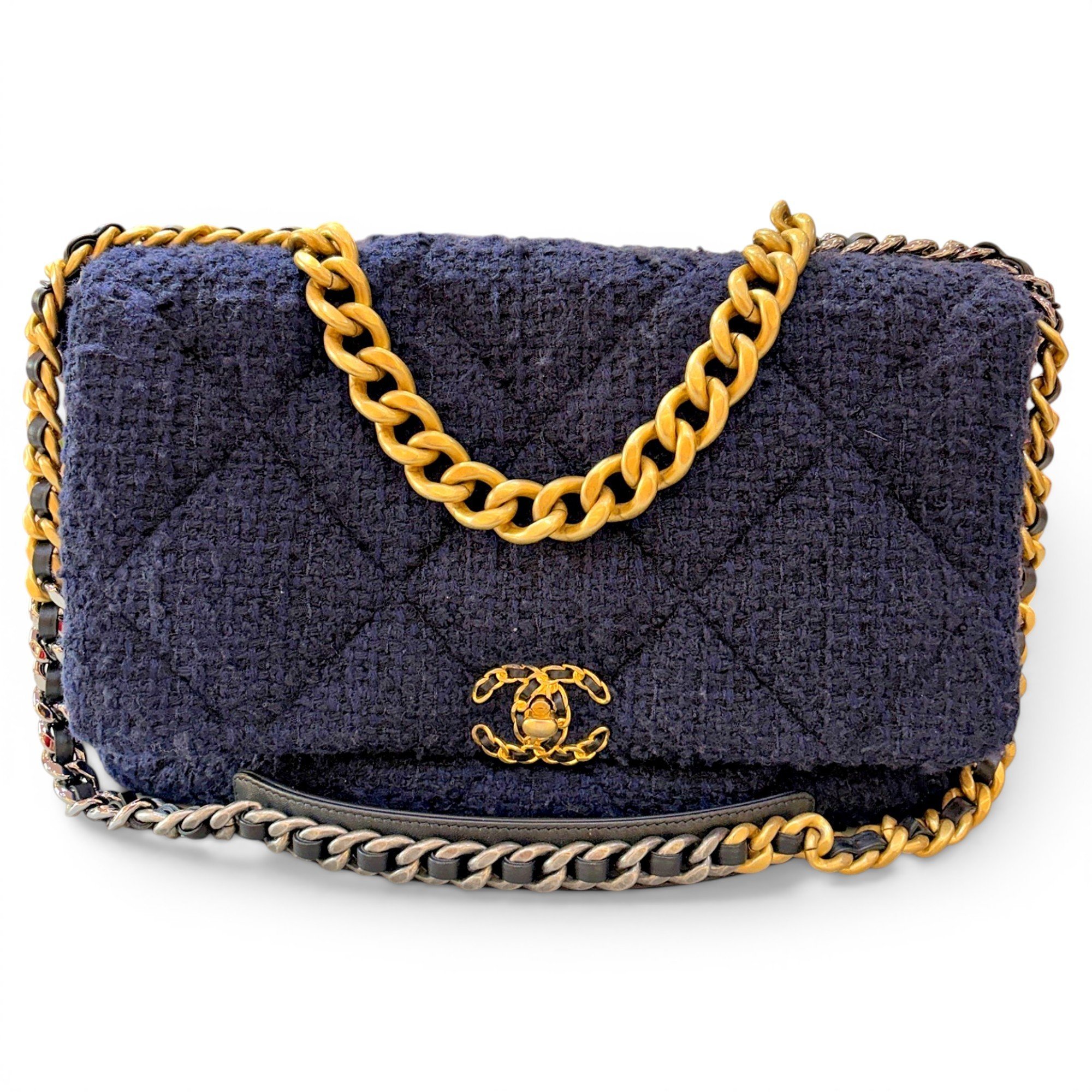Chanel 19 tweed handbag