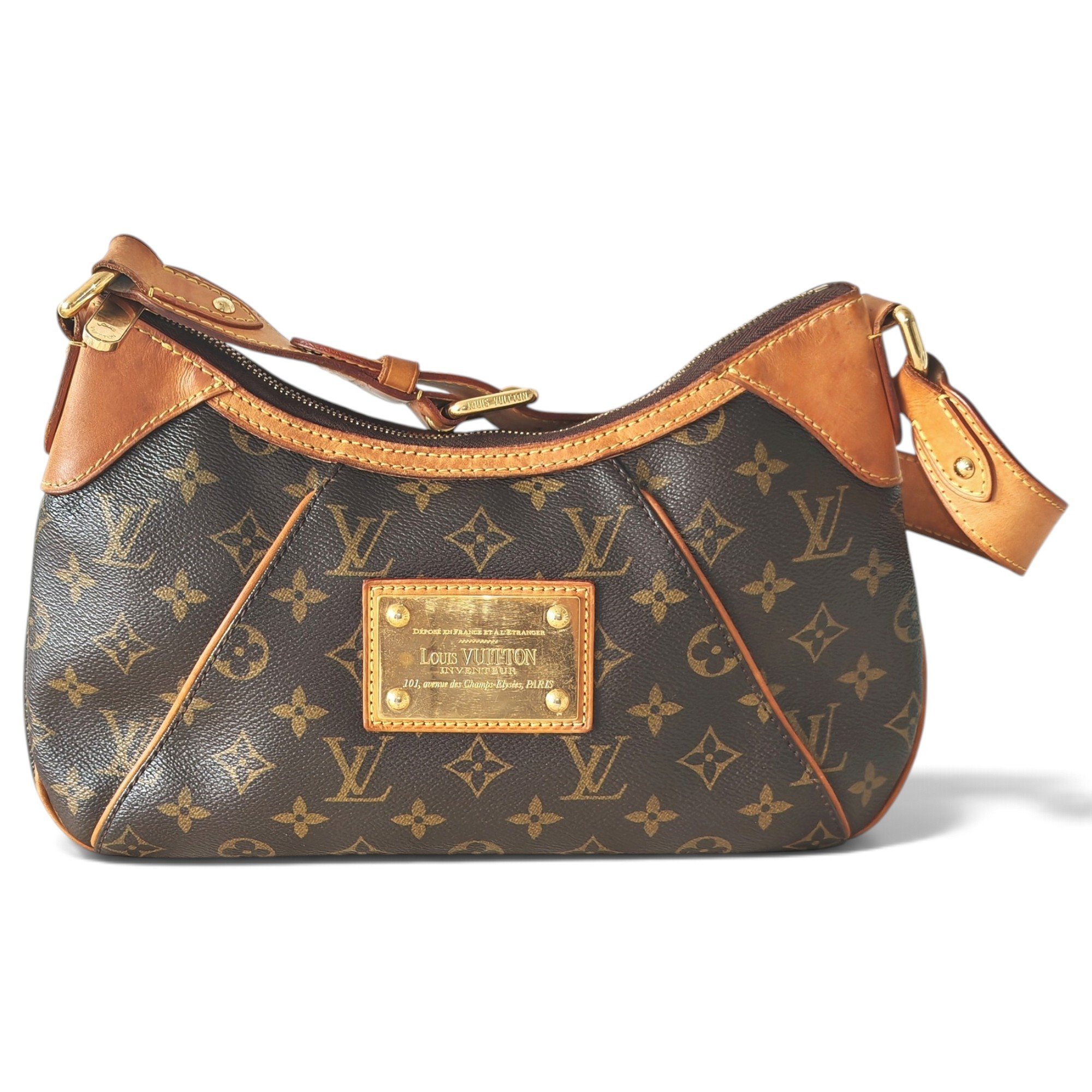 Thames leather handbag