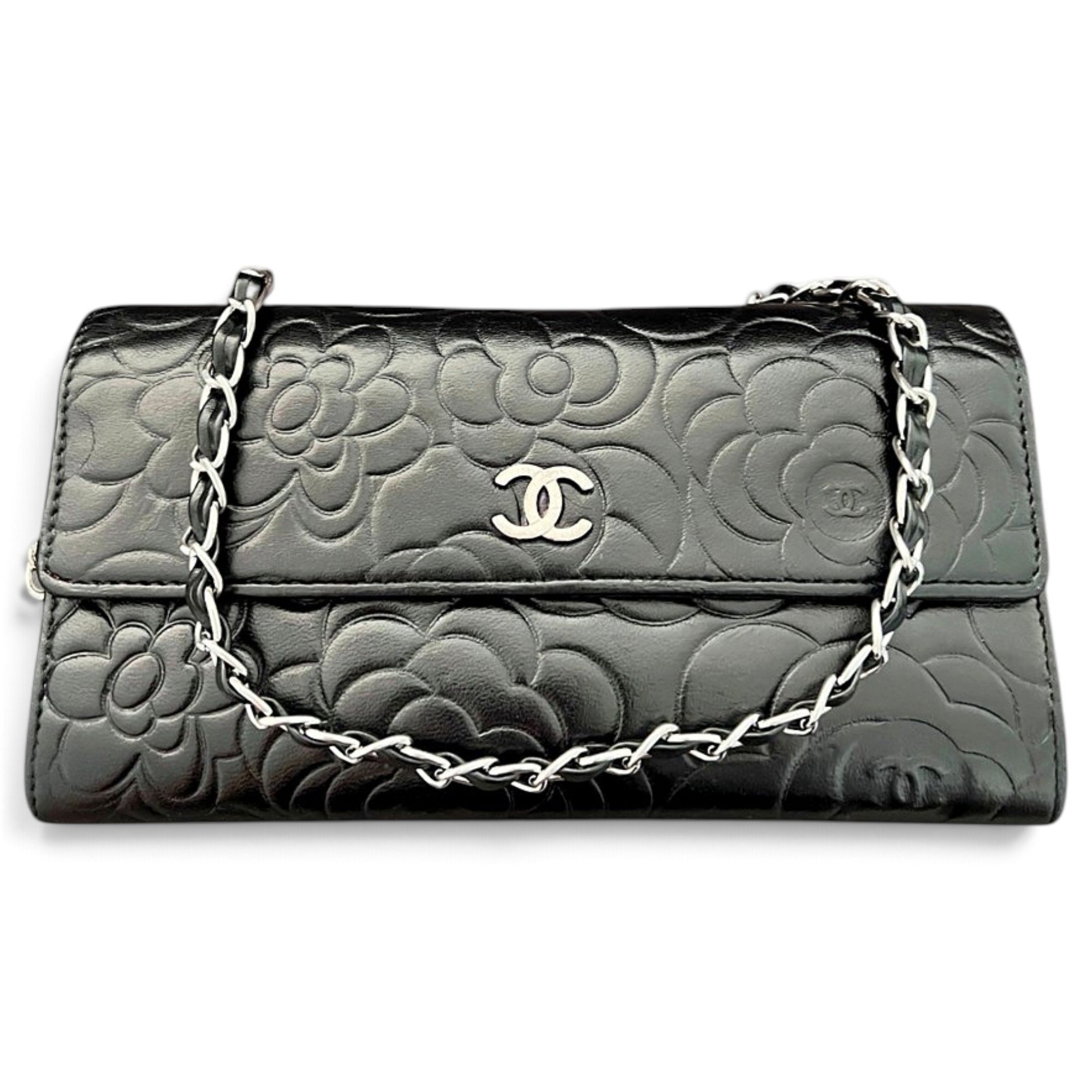 Chanel Timeless/Classique leather crossbody bag
