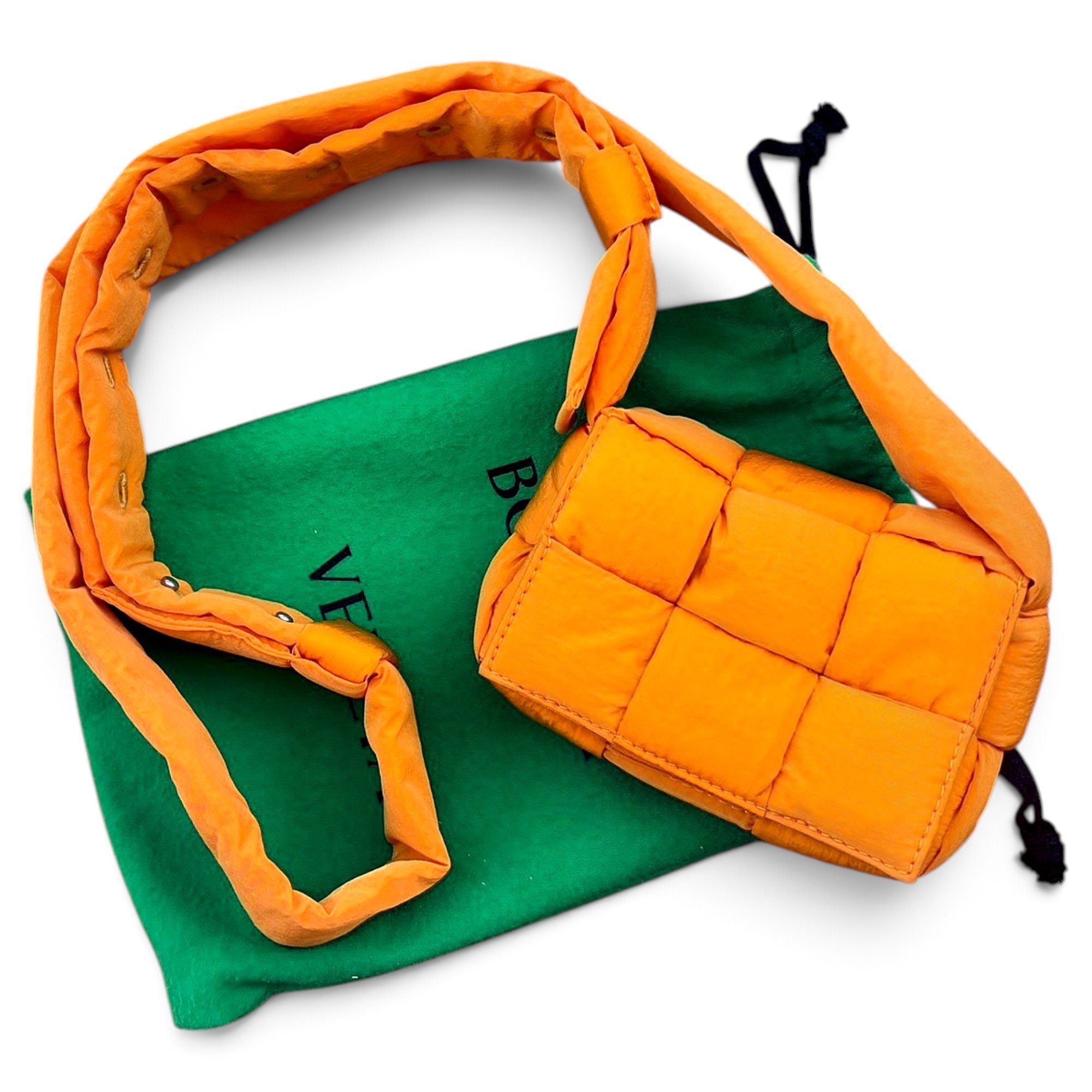 Cassette Padded crossbody bag