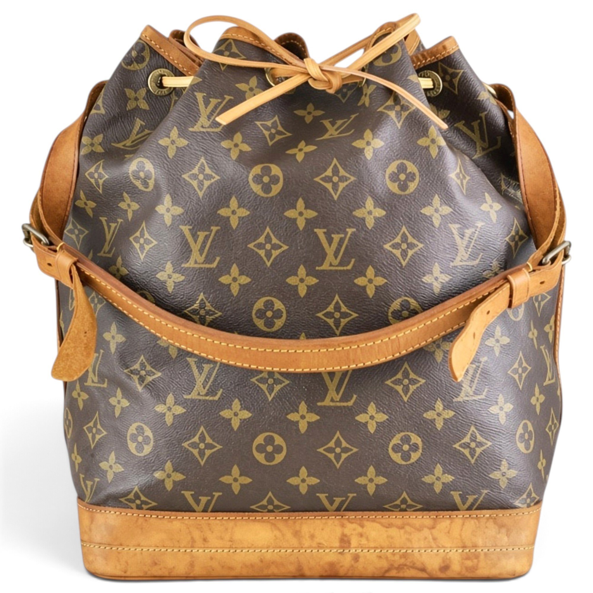 Noé leather handbag