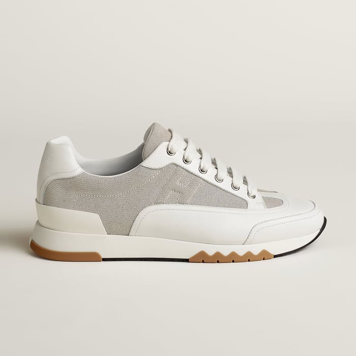 Trail Sneaker