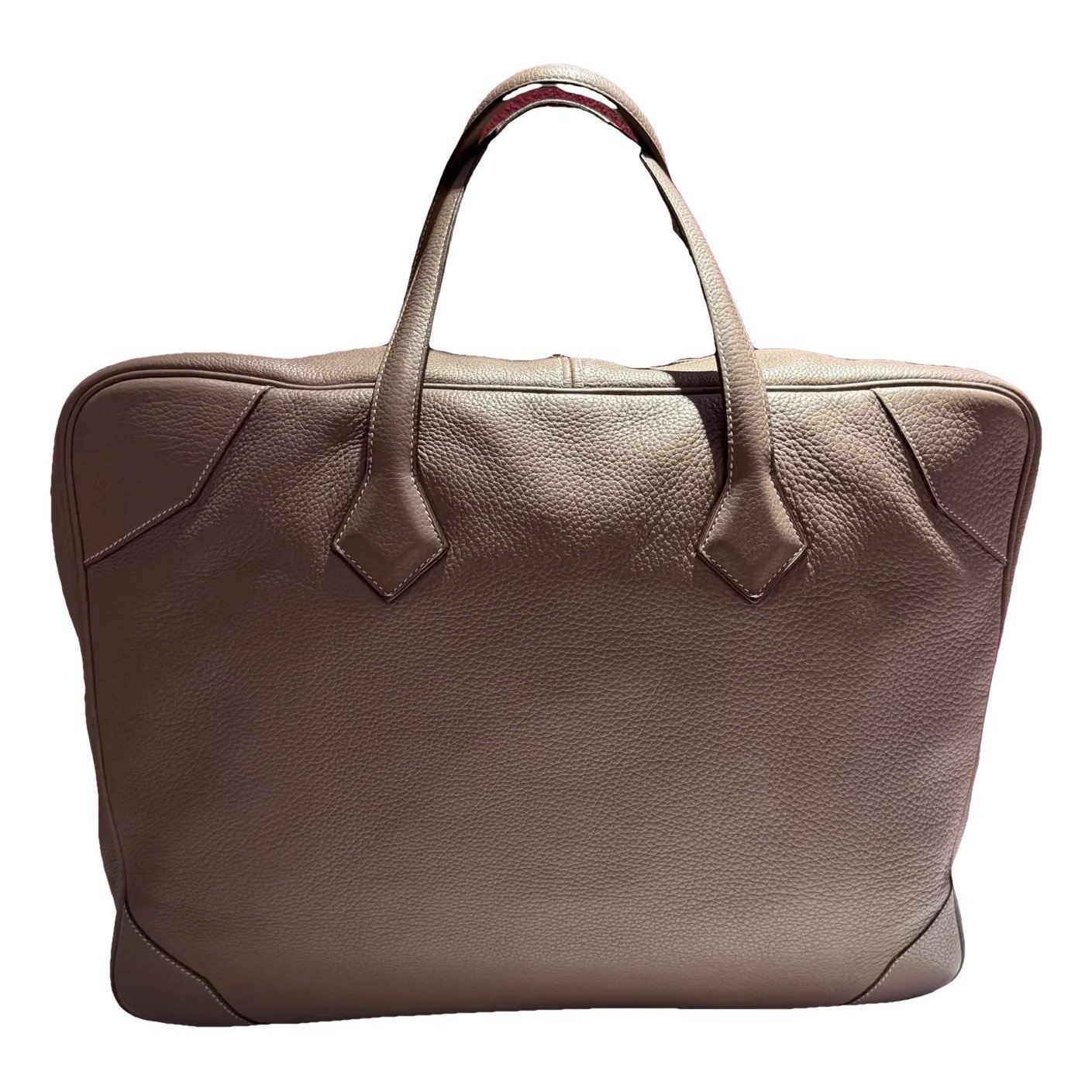 Victoria leather handbag