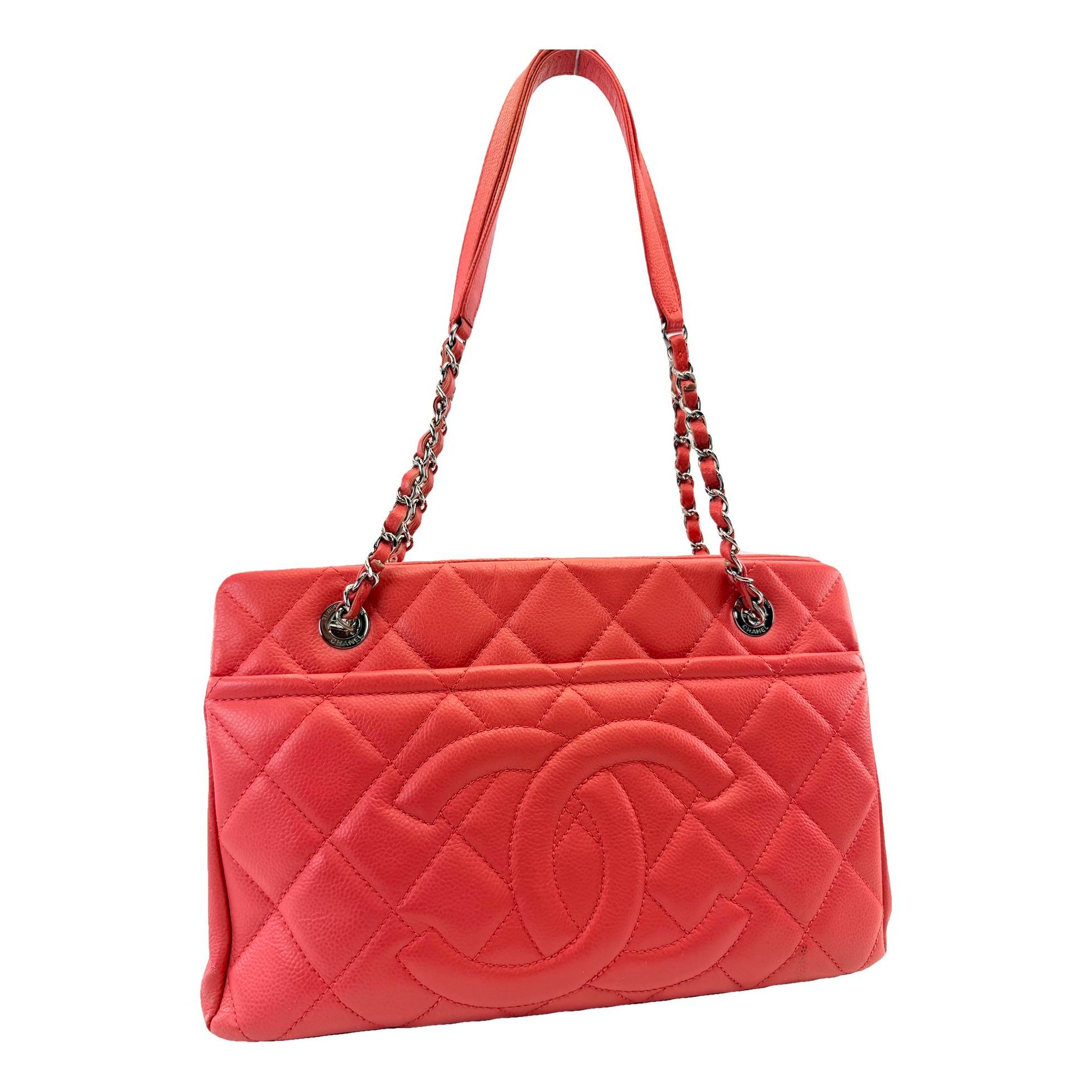 Timeless/Classique leather crossbody bag